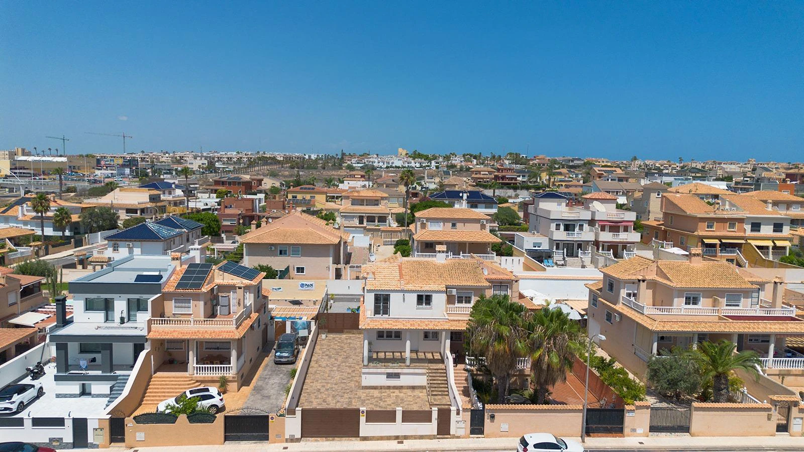 Opportunité de villa rénovée à Aguas Nuevas