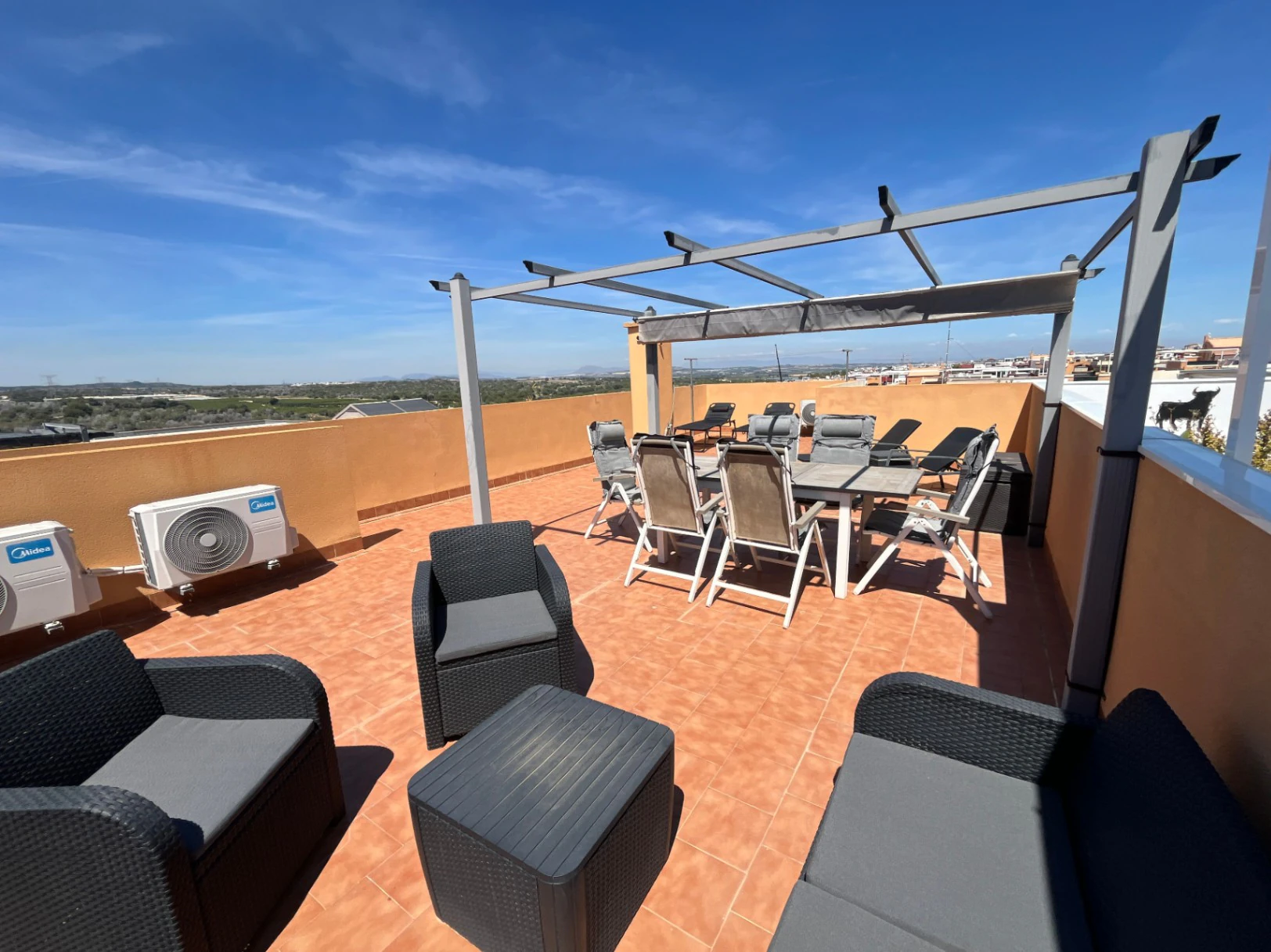 Modernised 2-Bedroom Bungalow for Sale in Dream Hills II Roof Terrace Open Views