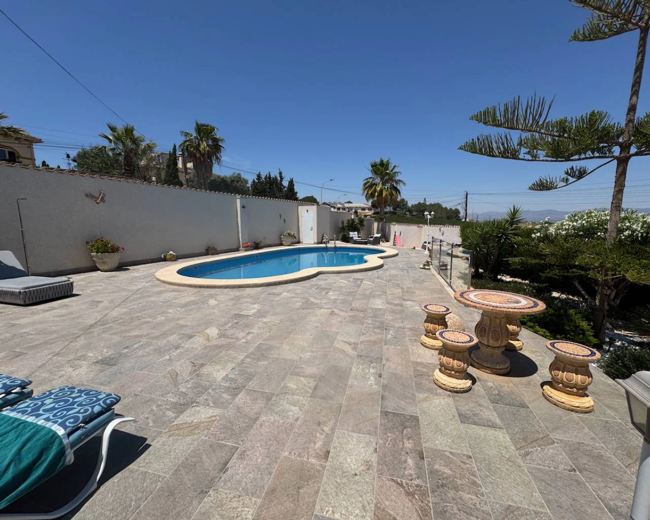 Villa for sale in Algorfa