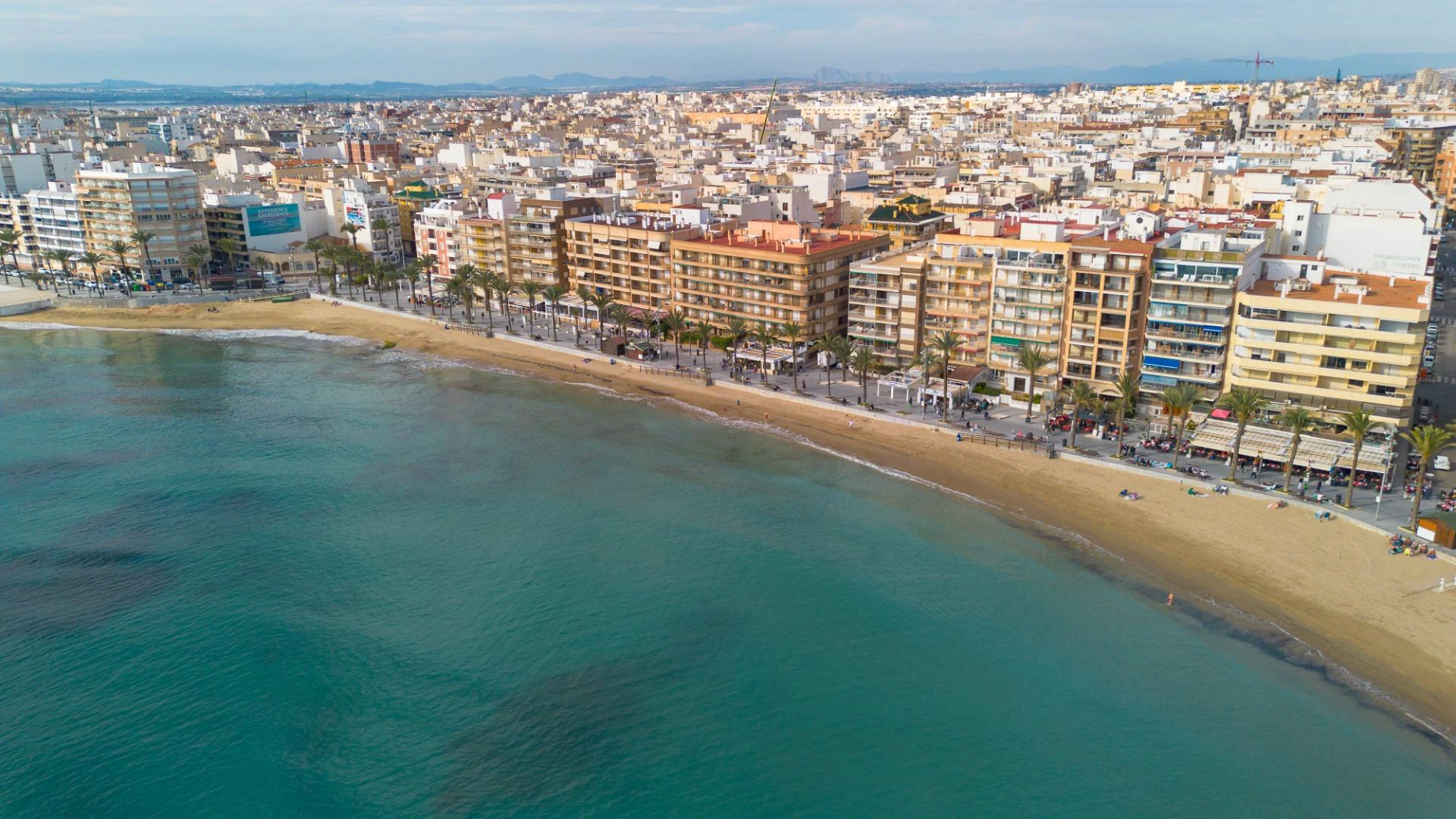 Bedroom Apartment with Pool Views in Torrevieja