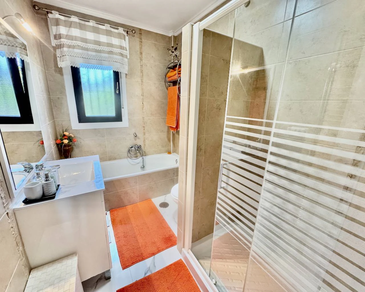 Villa for sale in Algorfa