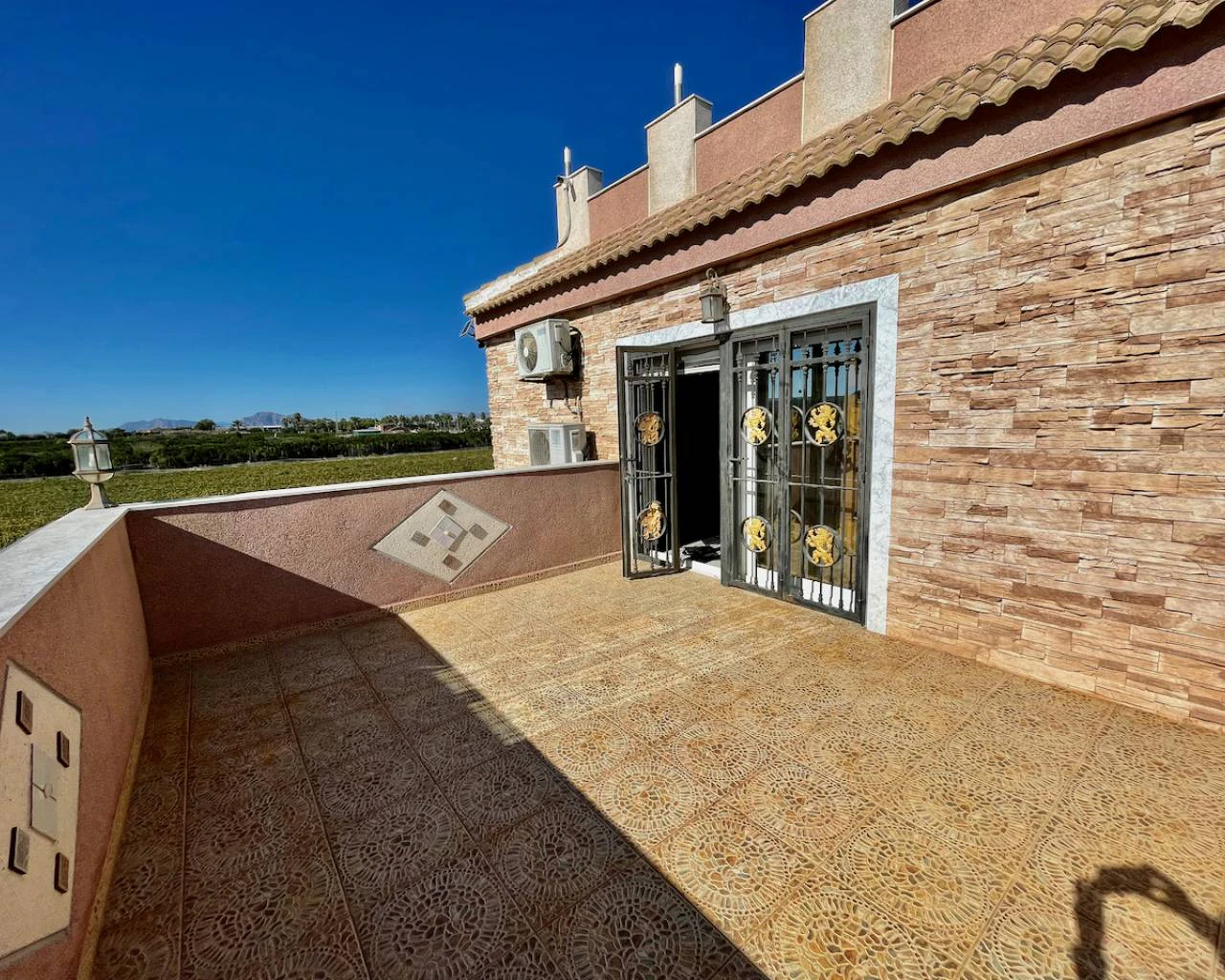 Villa till försäljning i Guardamar Del Segura