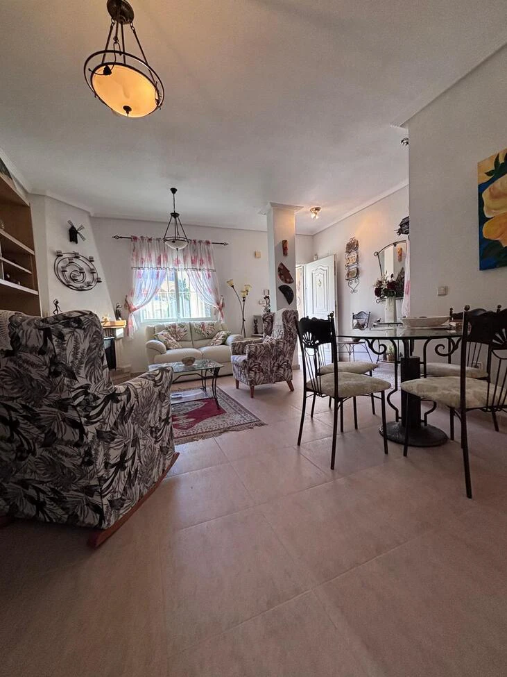Terraced house for sale in Villamartin