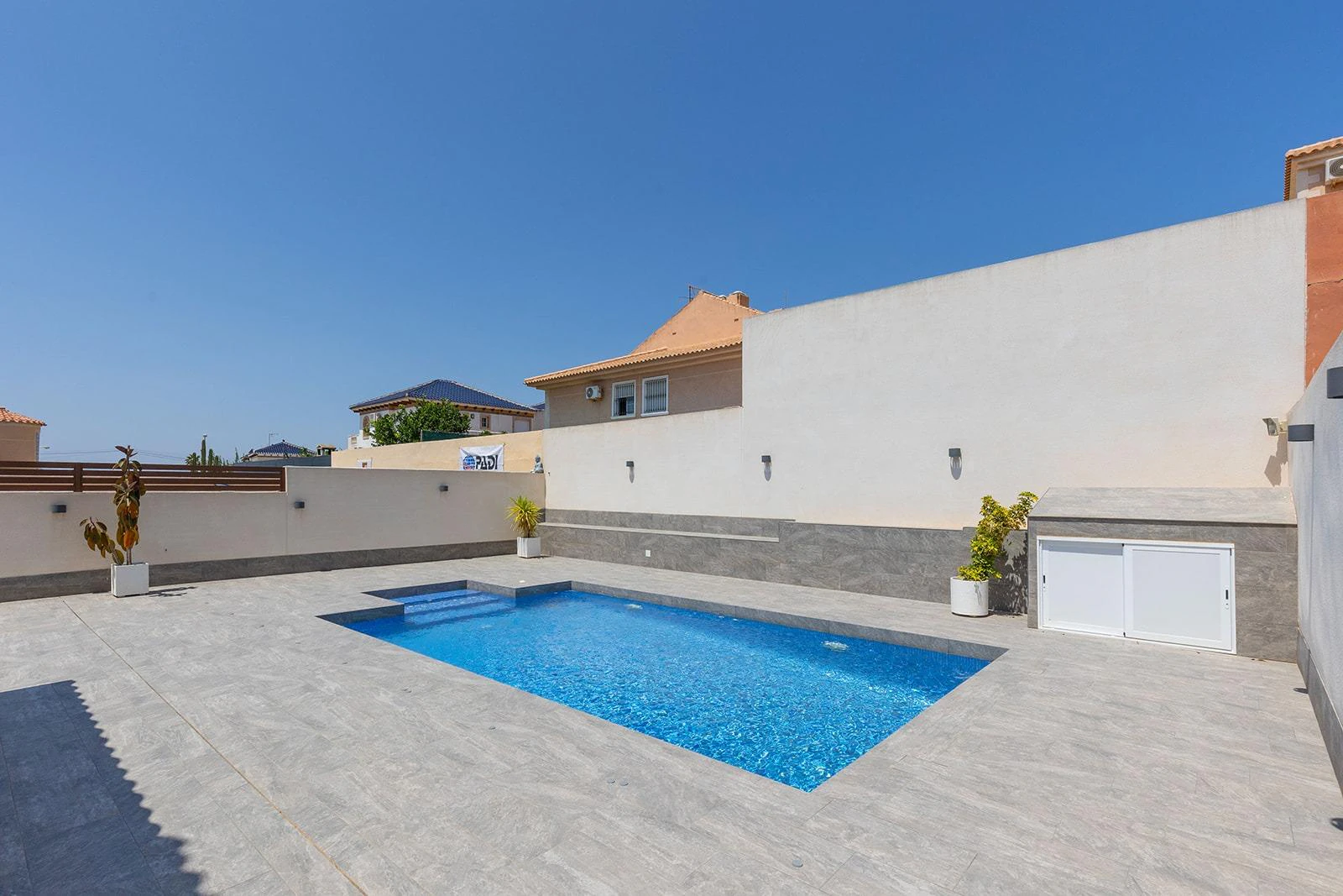 Opportunité de villa rénovée à Aguas Nuevas
