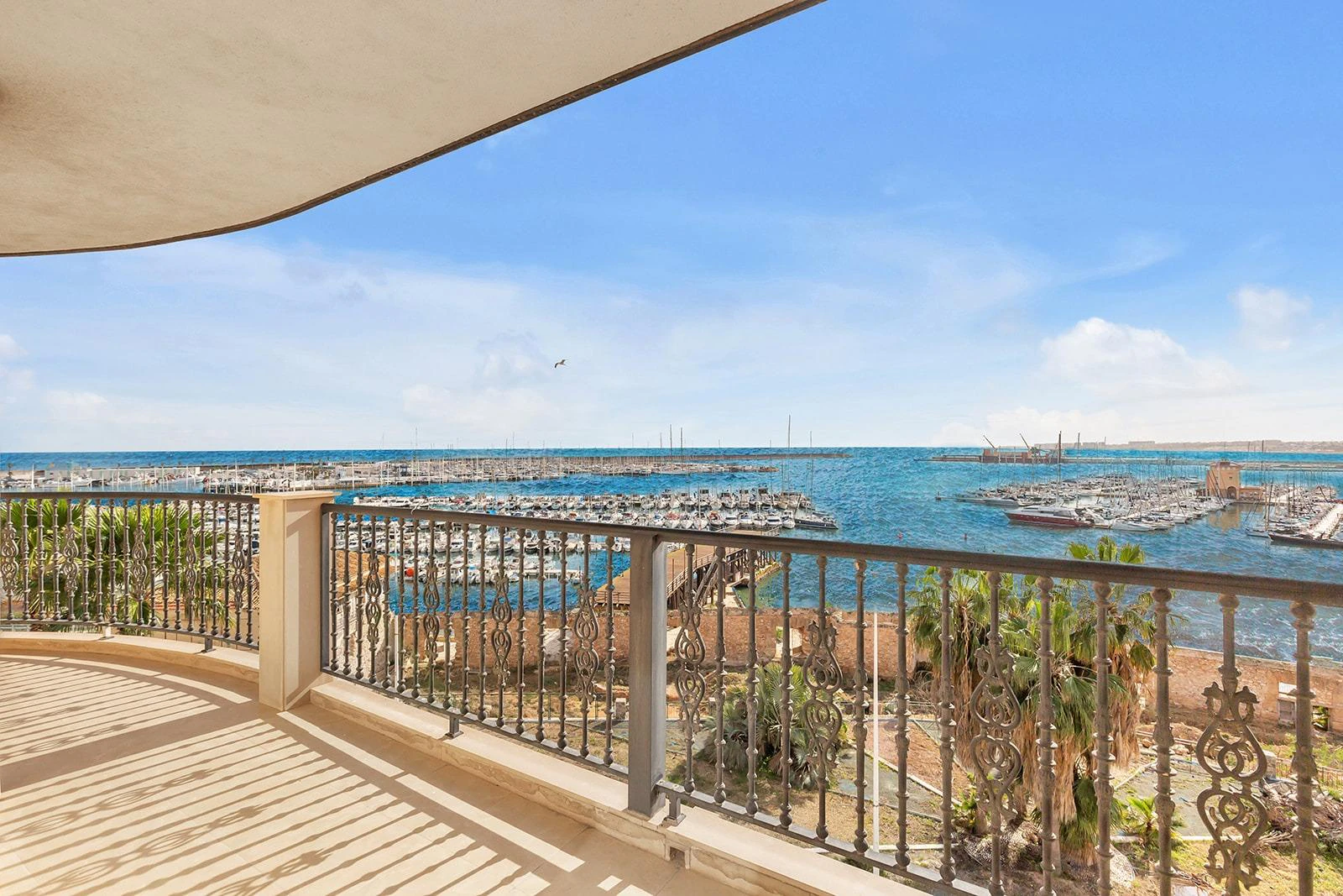 Very special homes with spectacular views