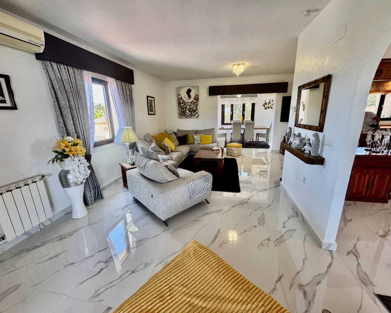 Villa for sale in Algorfa