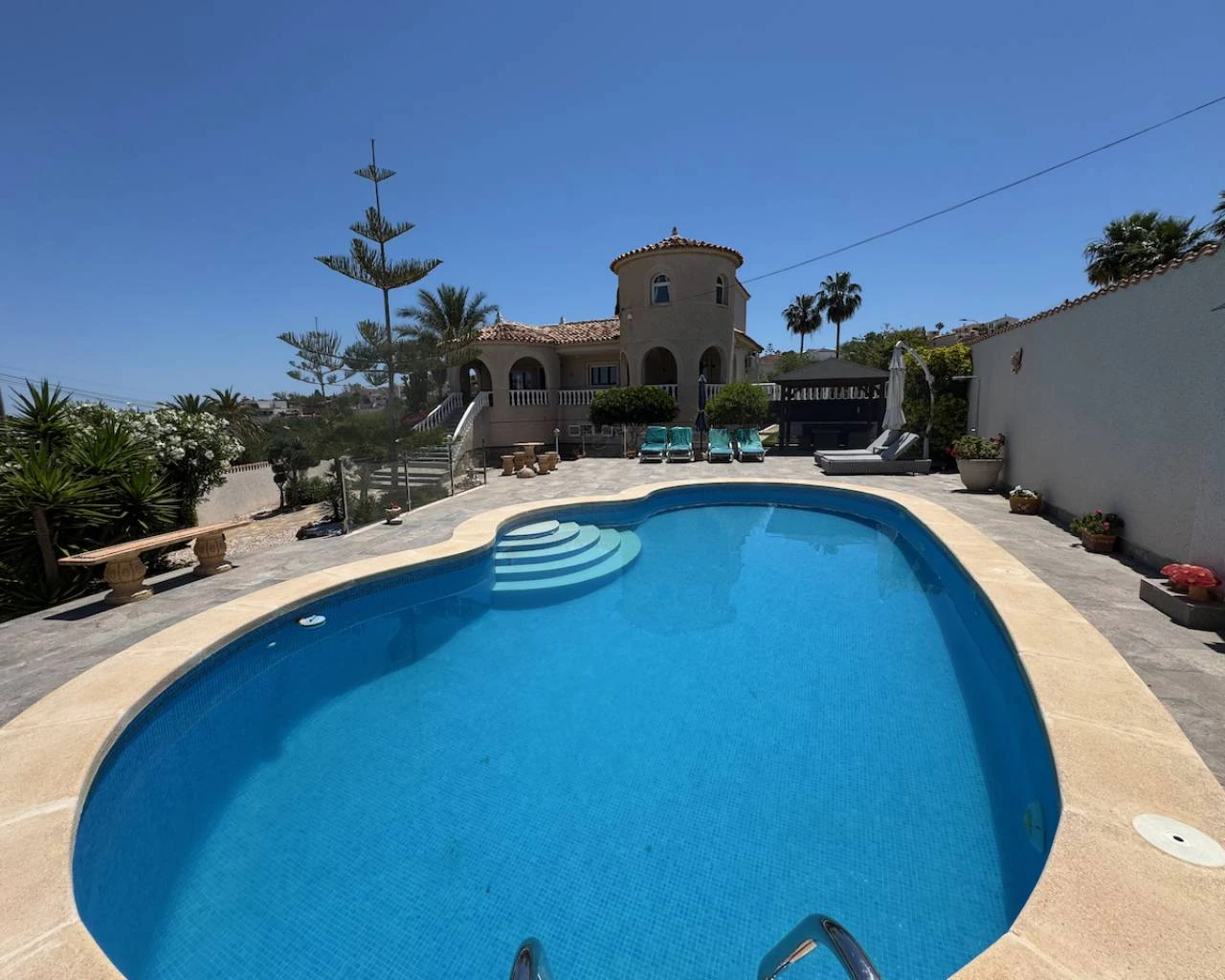 Villa for sale in Algorfa
