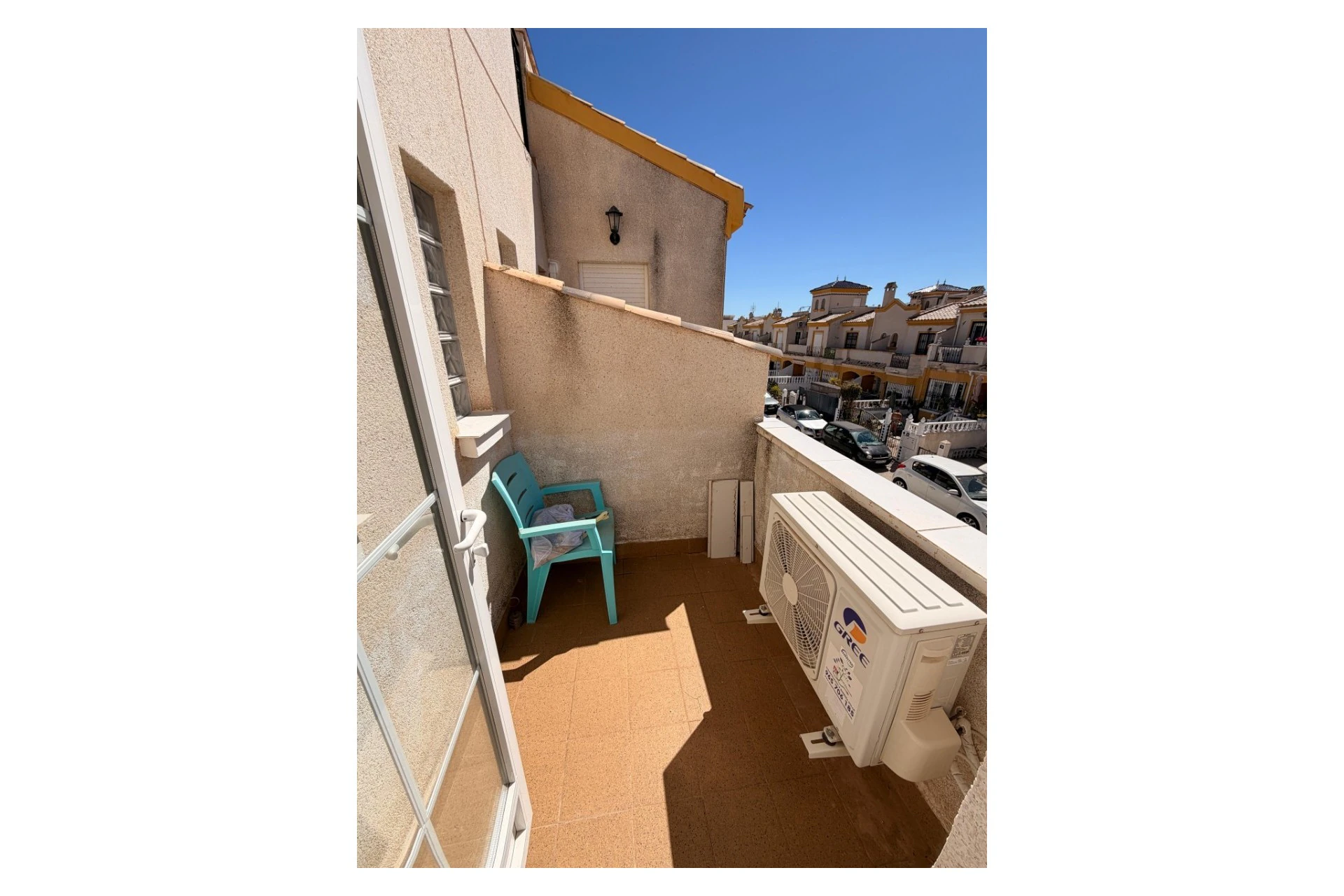 Maison jumelée à la vente à El Raso