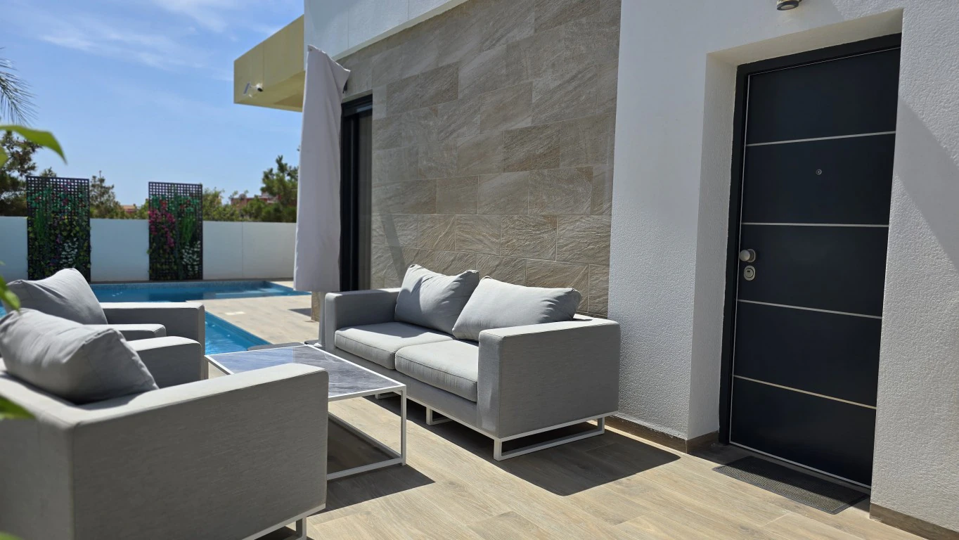 Villa in vendita a Los Montesinos