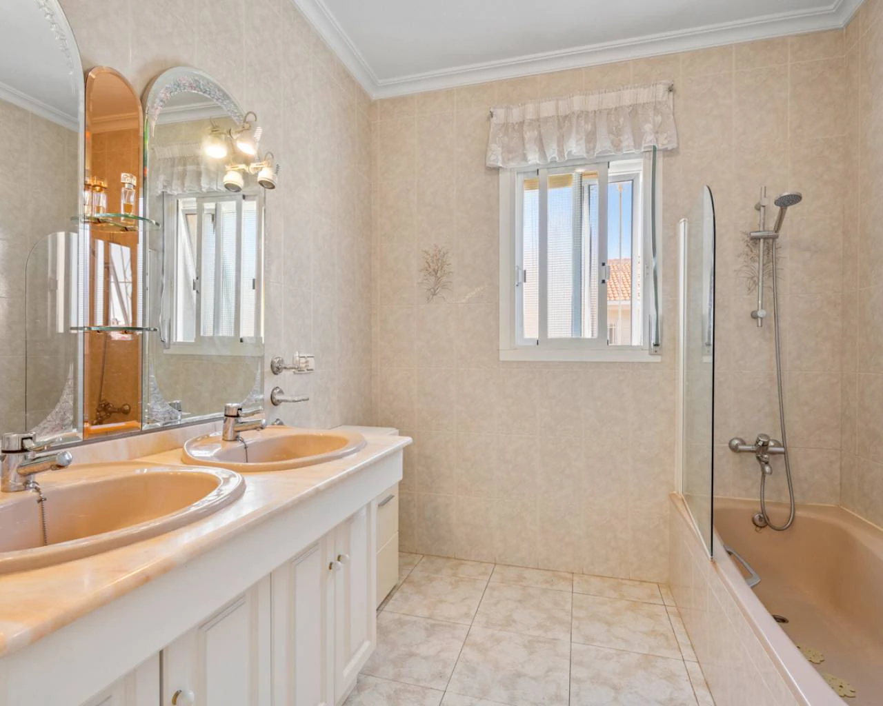 Villa à la vente à Ciudad Quesada