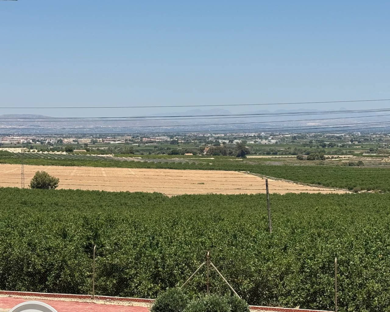 Villa for sale in Algorfa