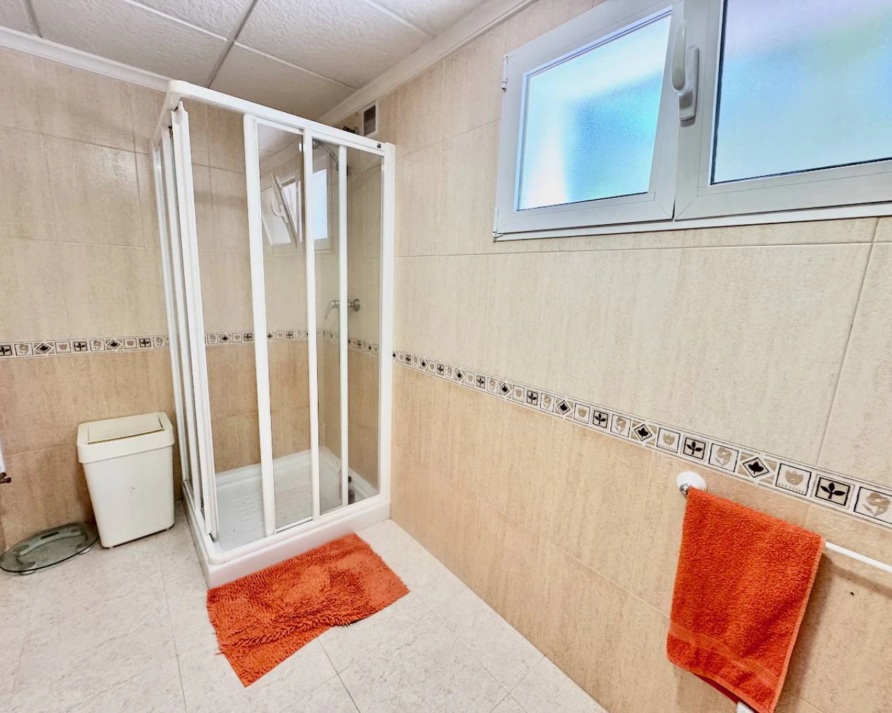 Villa for sale in Algorfa