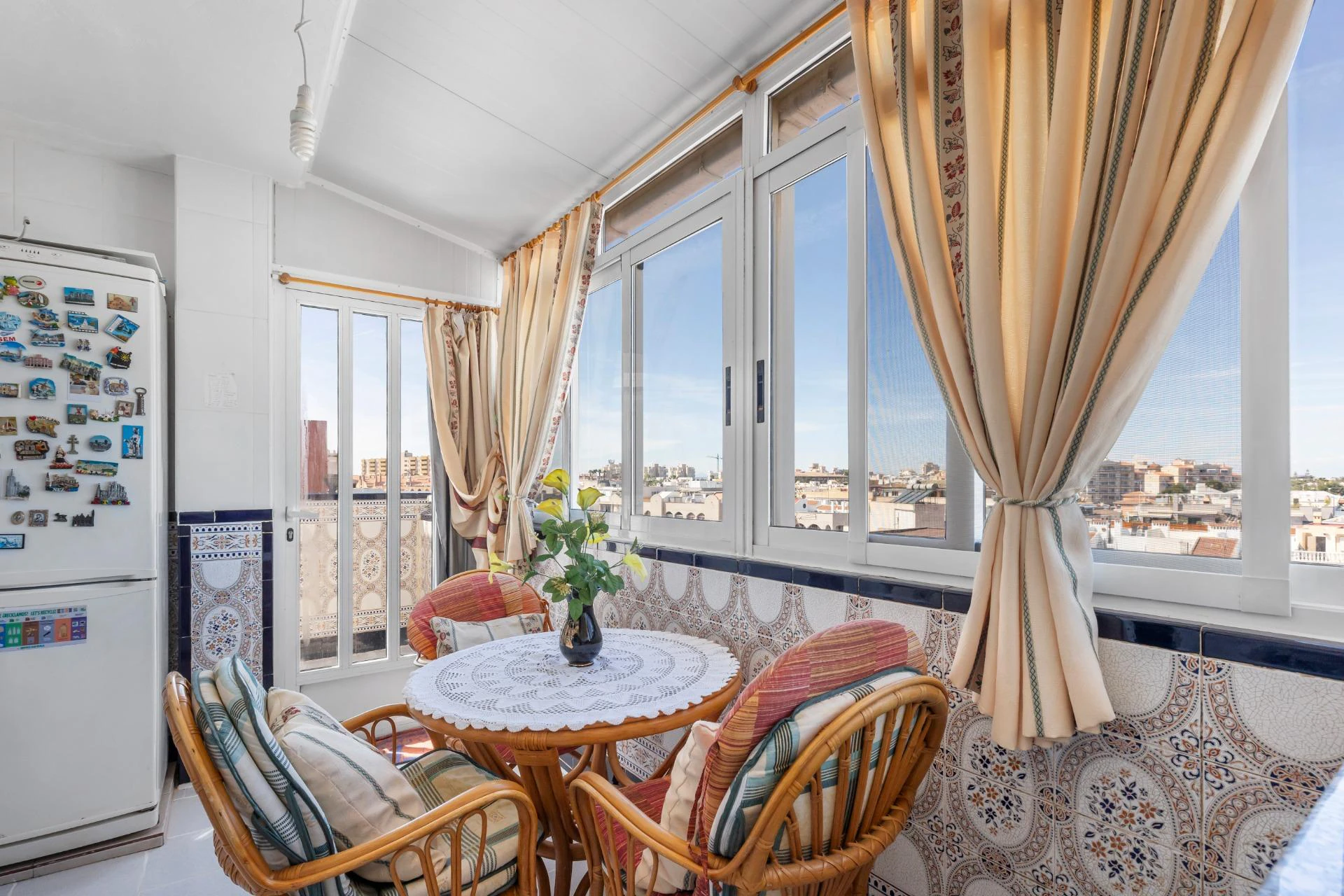 Penthouse met infinity-terras en uitzicht op zee aan de Fragata-straat, met 3 slaapkamers en garage