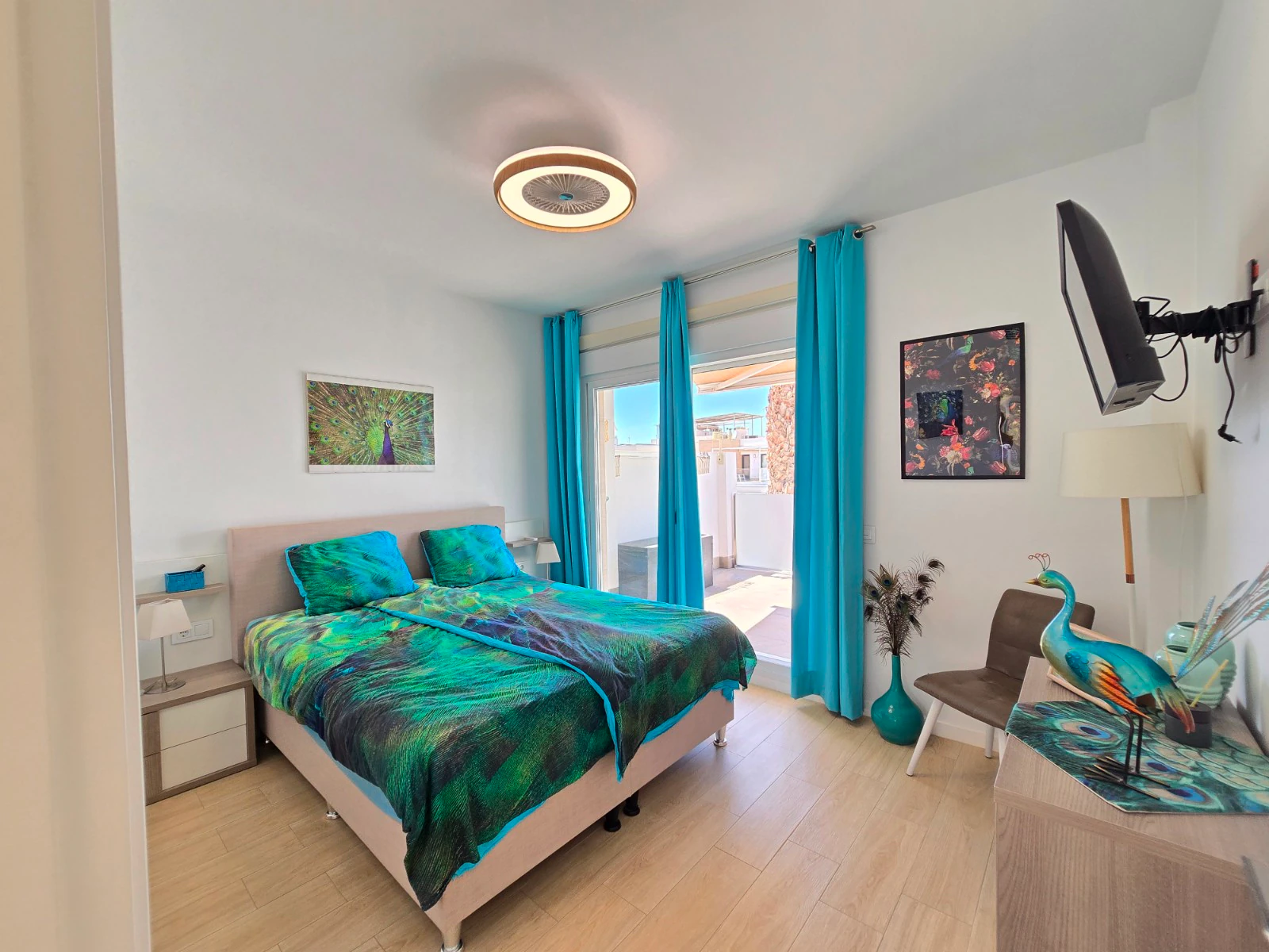 Villa * till försäljning i Pilar De La Horadada *