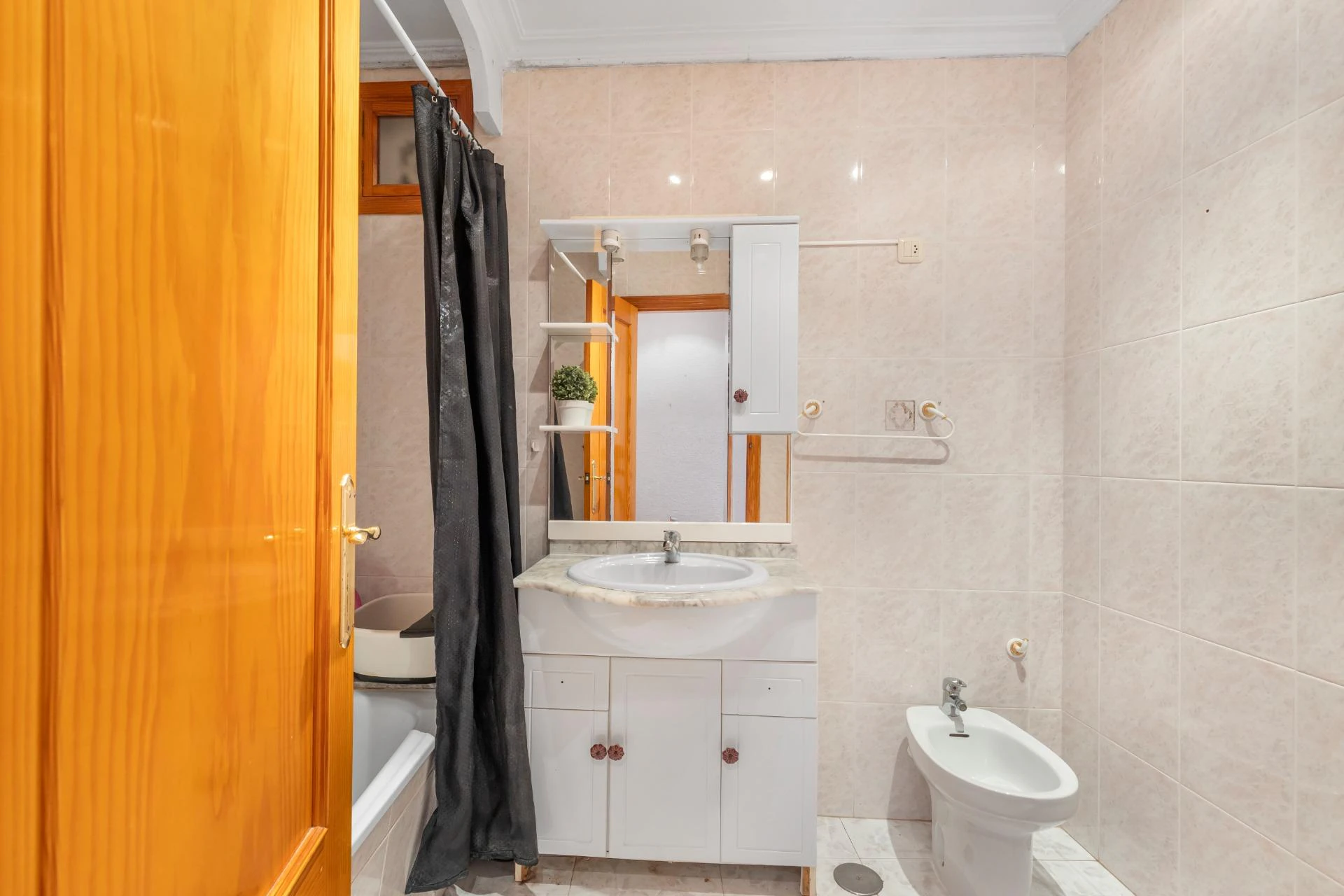 Exclusief penthouse met 3 slaapkamers en 2 badkamers, op 500 meter van Playa del Cura en Playa de Los Locos.