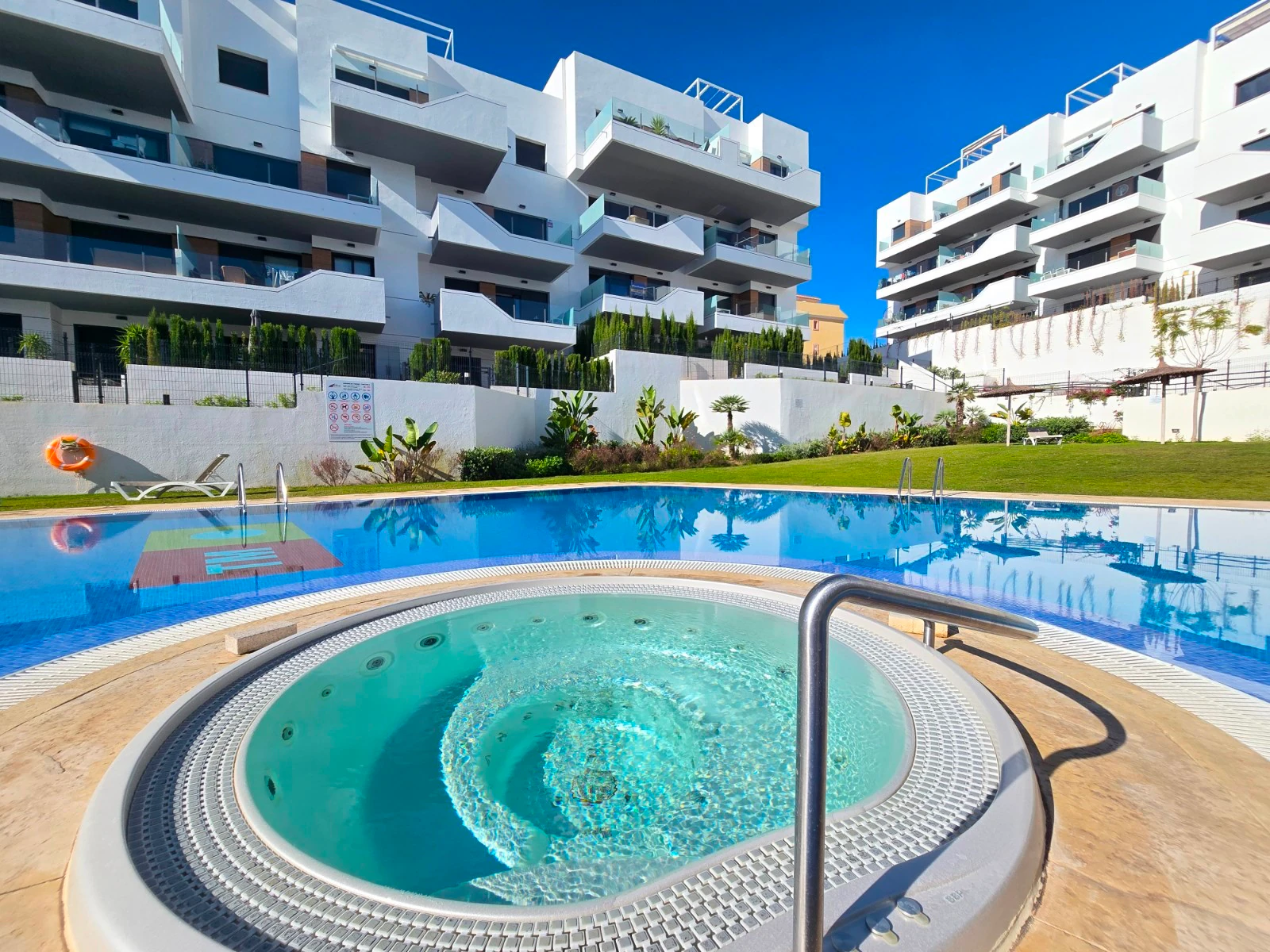 Flat til salg i Villamartin