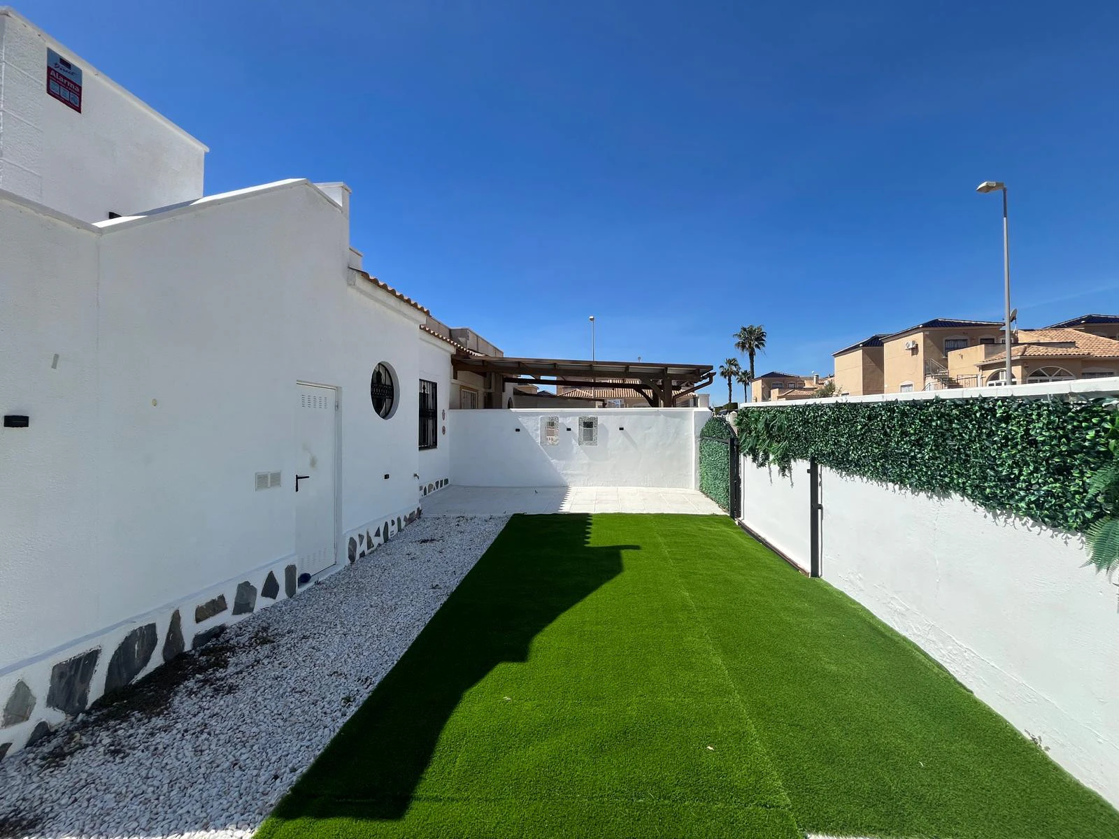 Bungalow à la vente à Punta Prima
