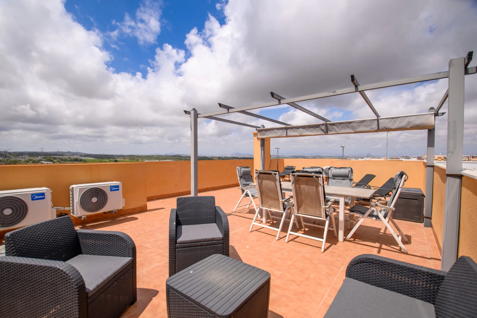 Modernised 2-Bedroom Bungalow for Sale in Dream Hills II Roof Terrace Open Views