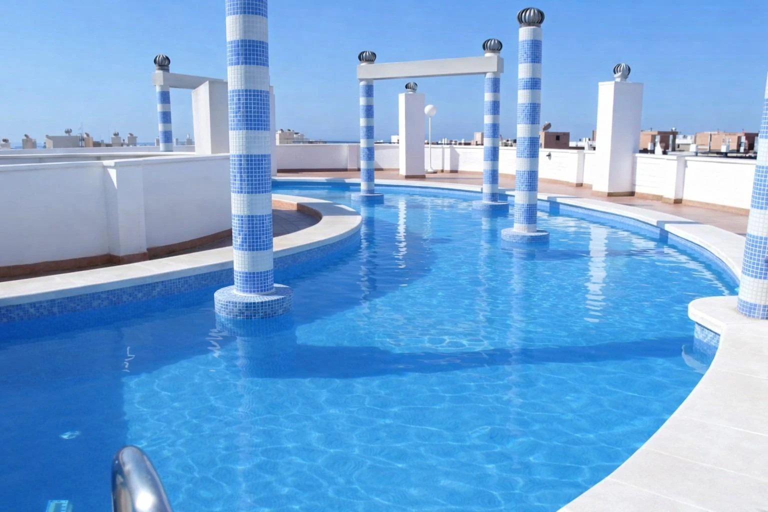 Penthouse with large terrace and pool