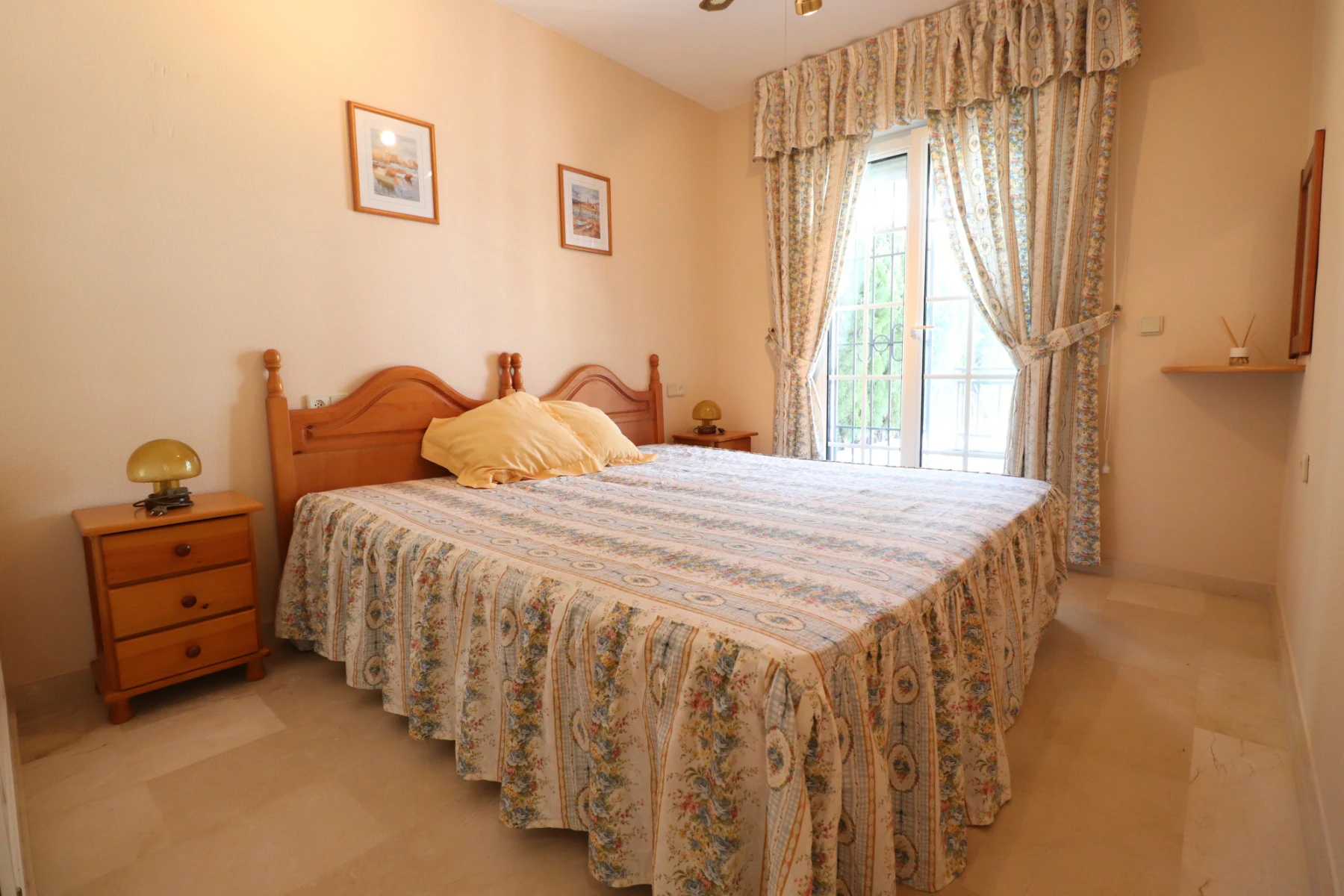 Bungalow til salg i Orihuela Costa