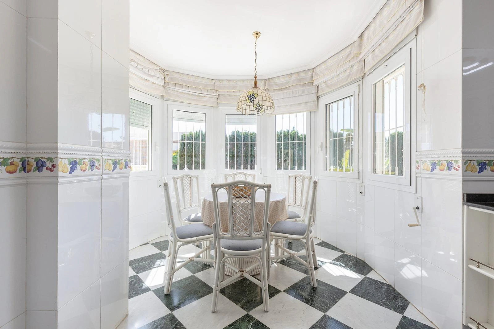 Opportunity for a luxury villa with more than 500m2 of living space