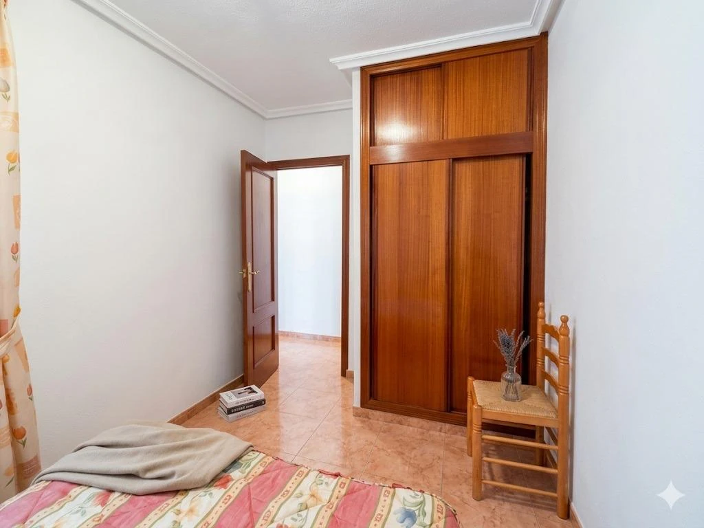 Opportunity 3 bedrooms/2 bathrooms SOUTH Playa del Cura