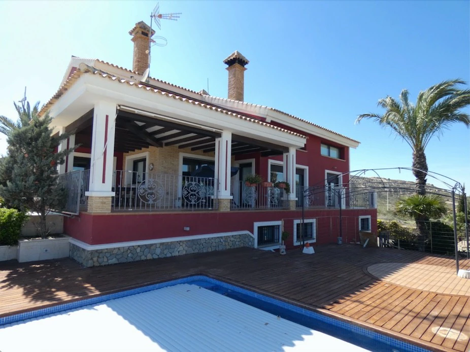 Villa for sale in Algorfa