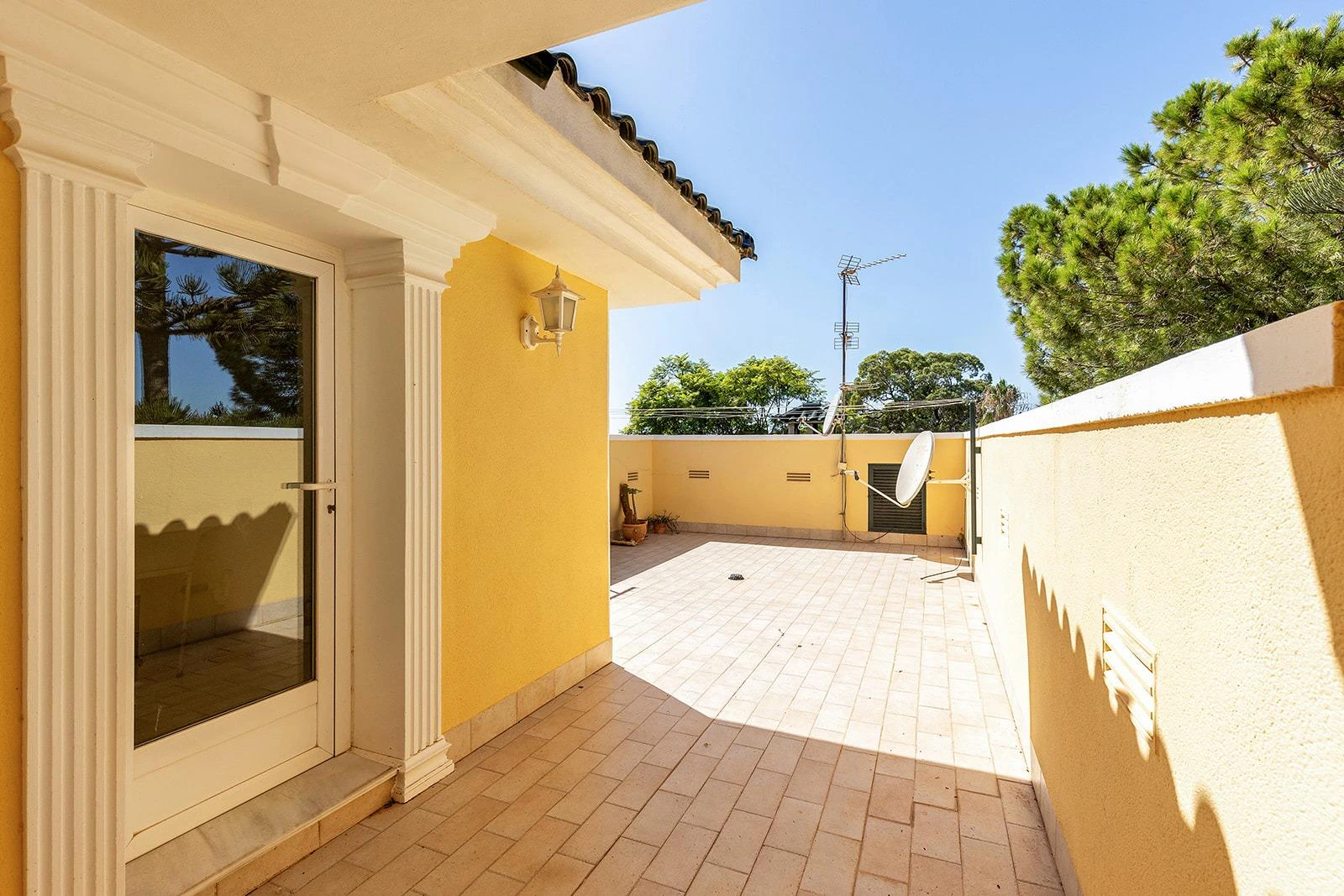 Opportunity for a luxury villa with more than 500m2 of living space