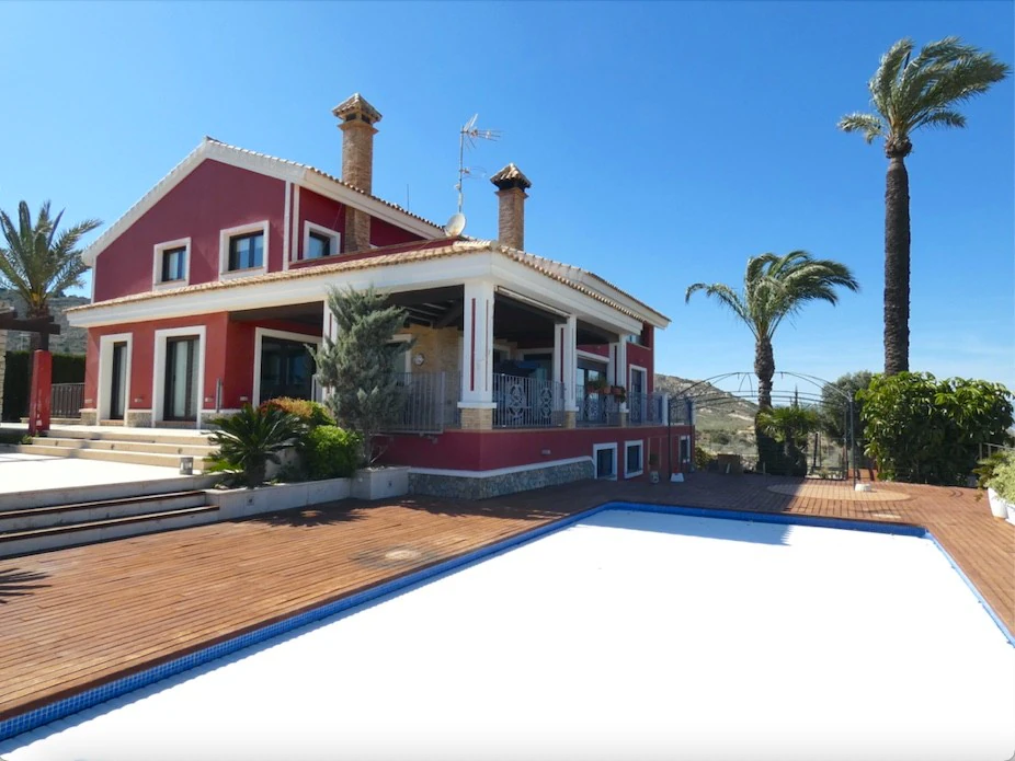 Villa for sale in Algorfa