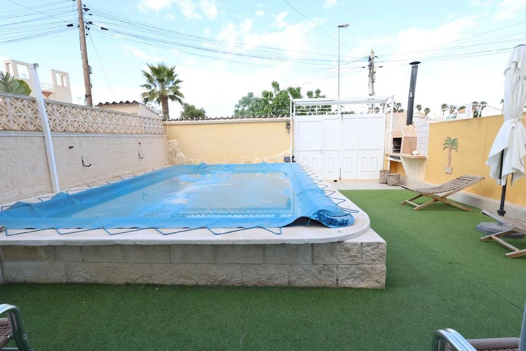 Terraced house for sale in Torrevieja