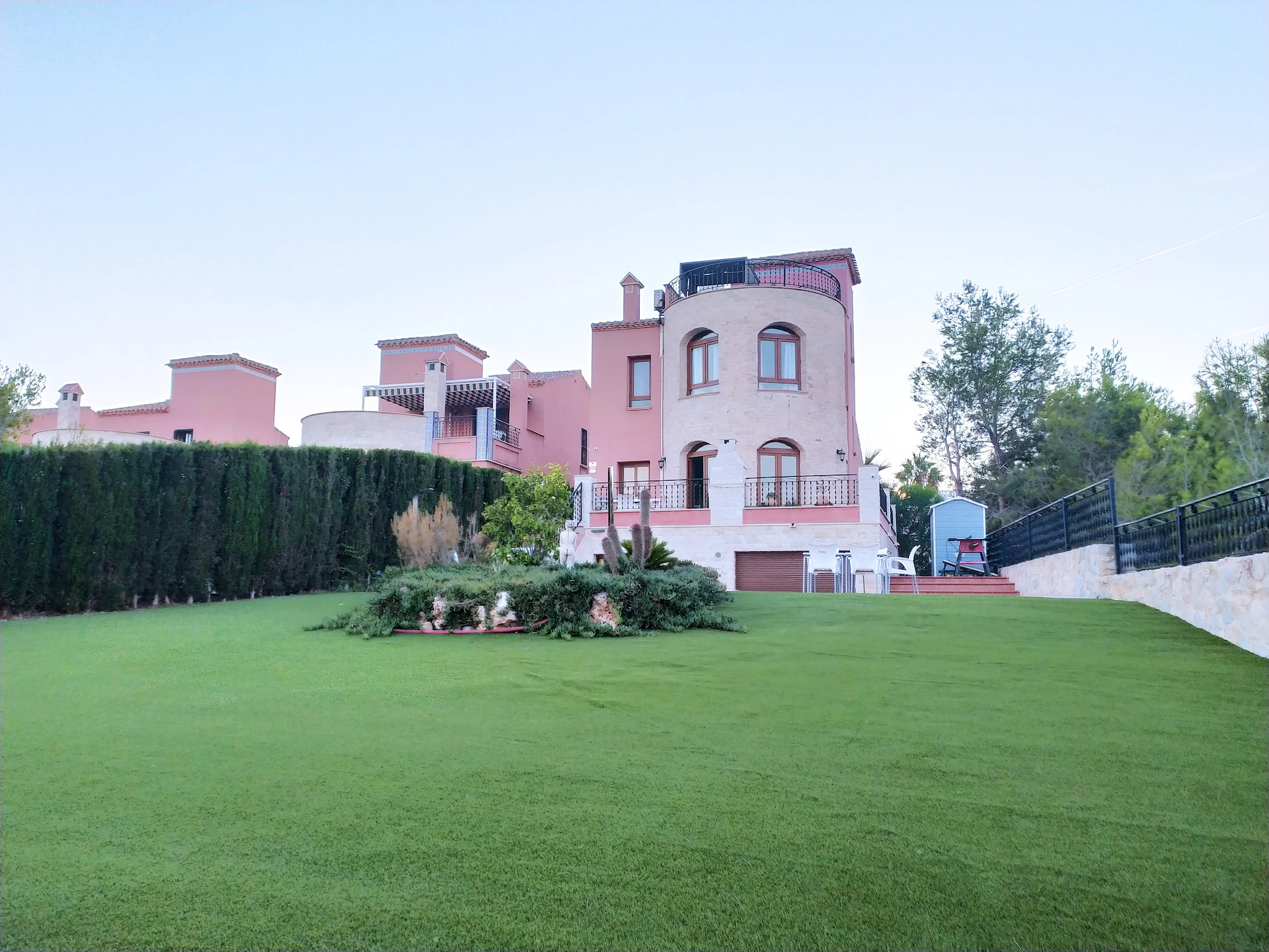 Villa for sale in San Miguel De Salinas
