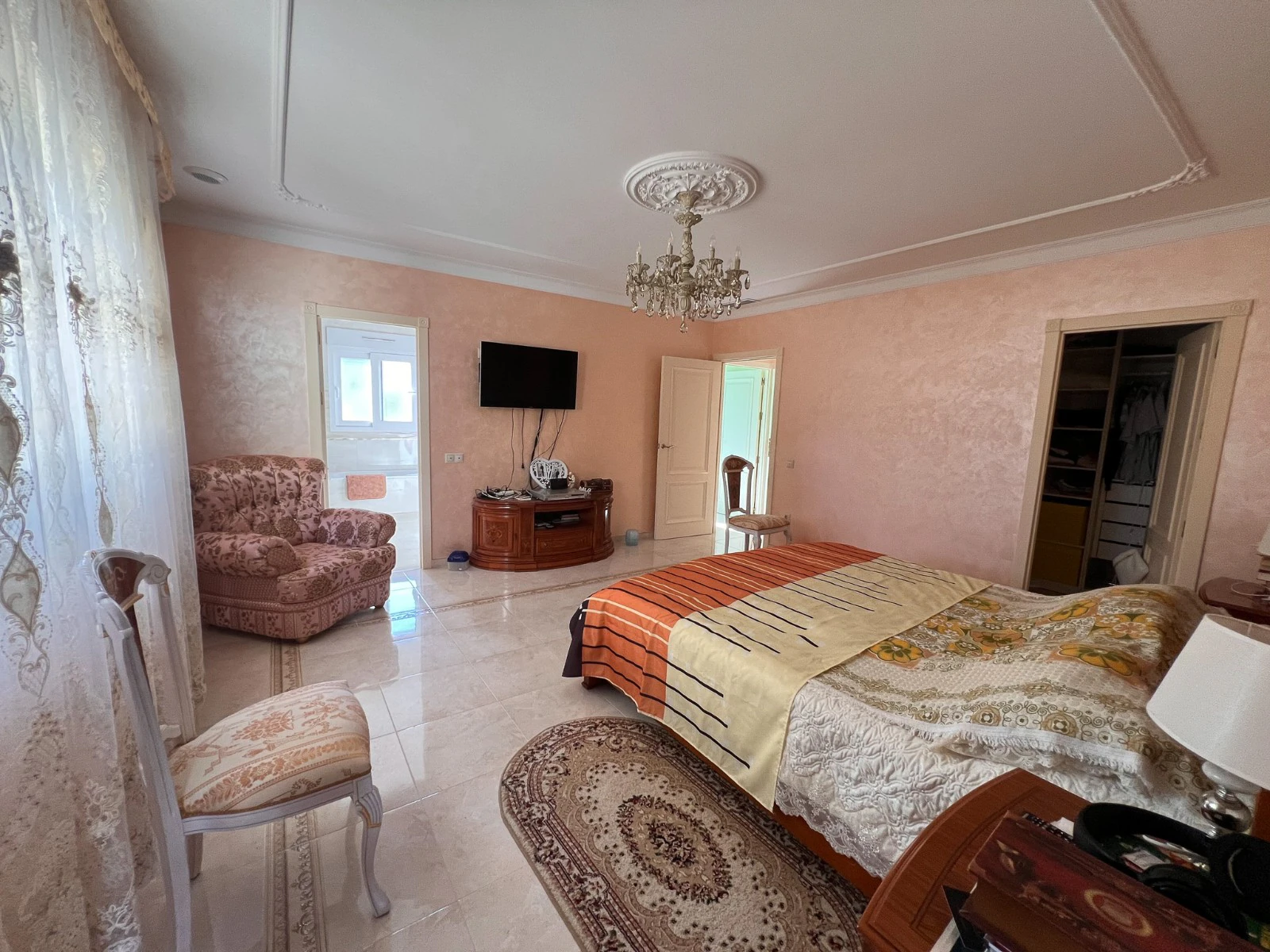 Villa for sale in Orihuela Costa