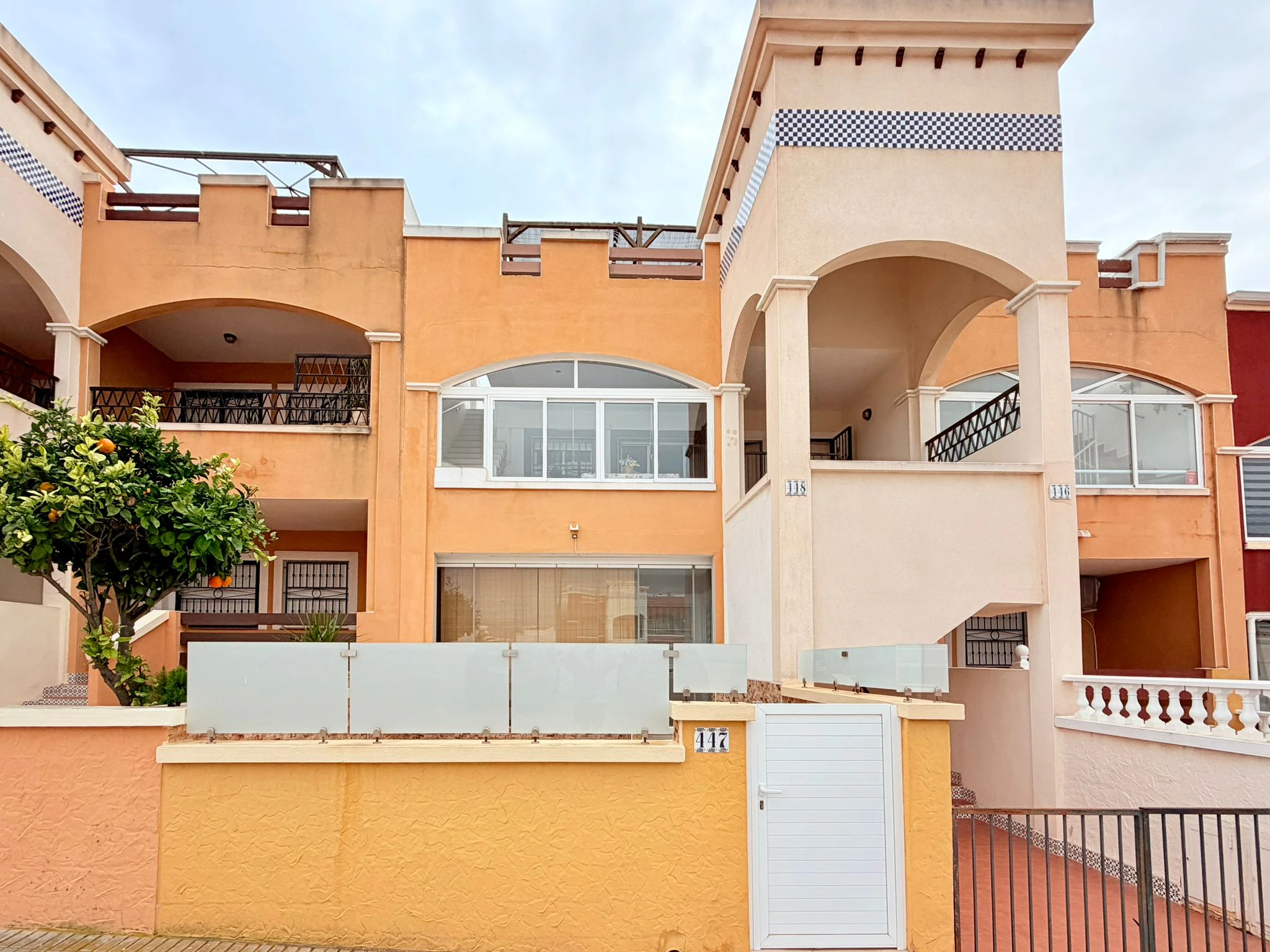 Geschakelde woning te verkoop in Orihuela Costa