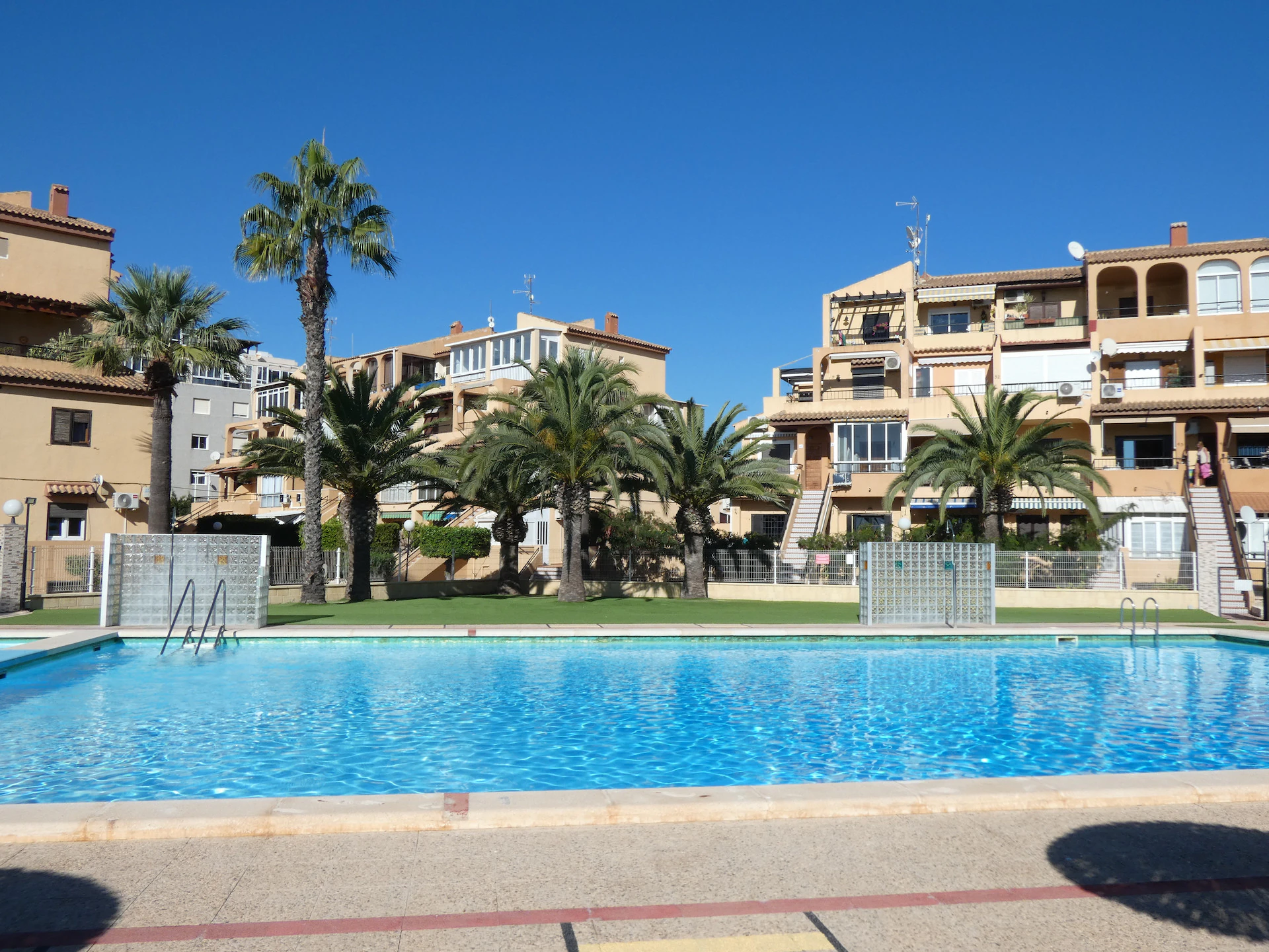 Flat for sale in Torrelamata