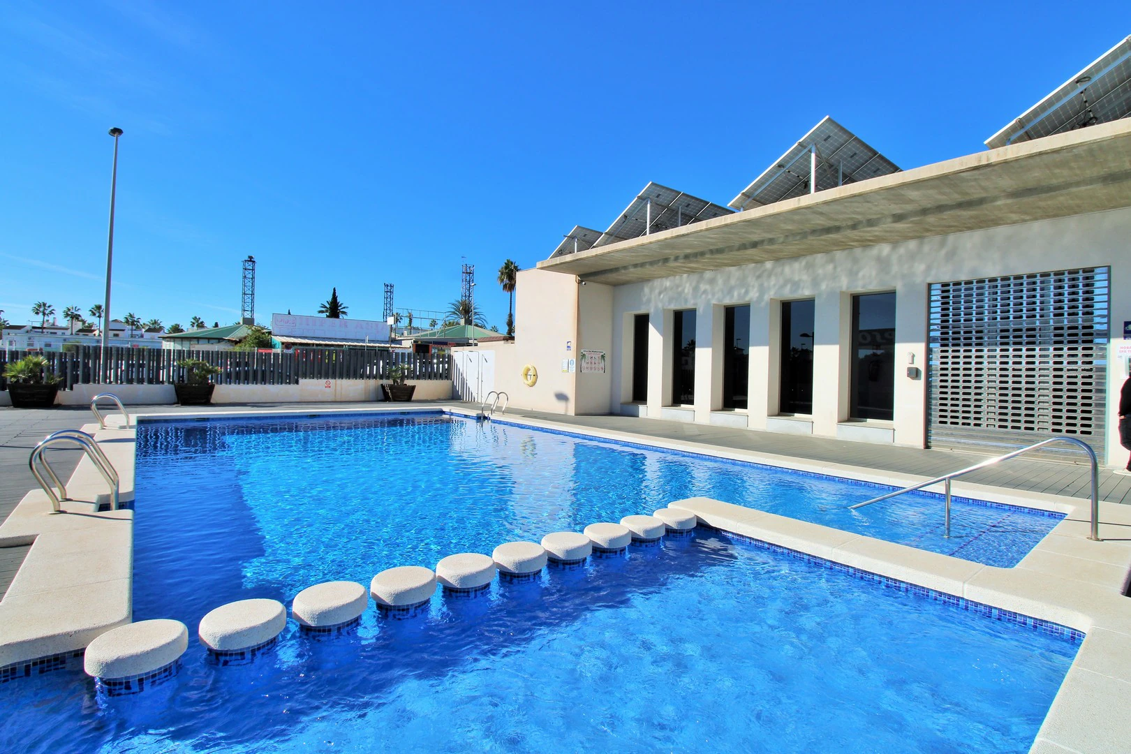 Piso en venta en Villamartin