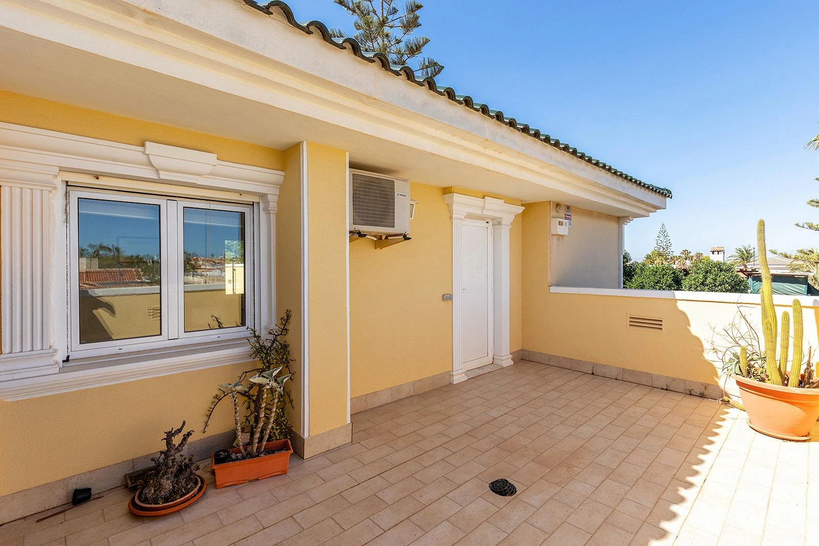 Opportunity for a luxury villa with more than 500m2 of living space
