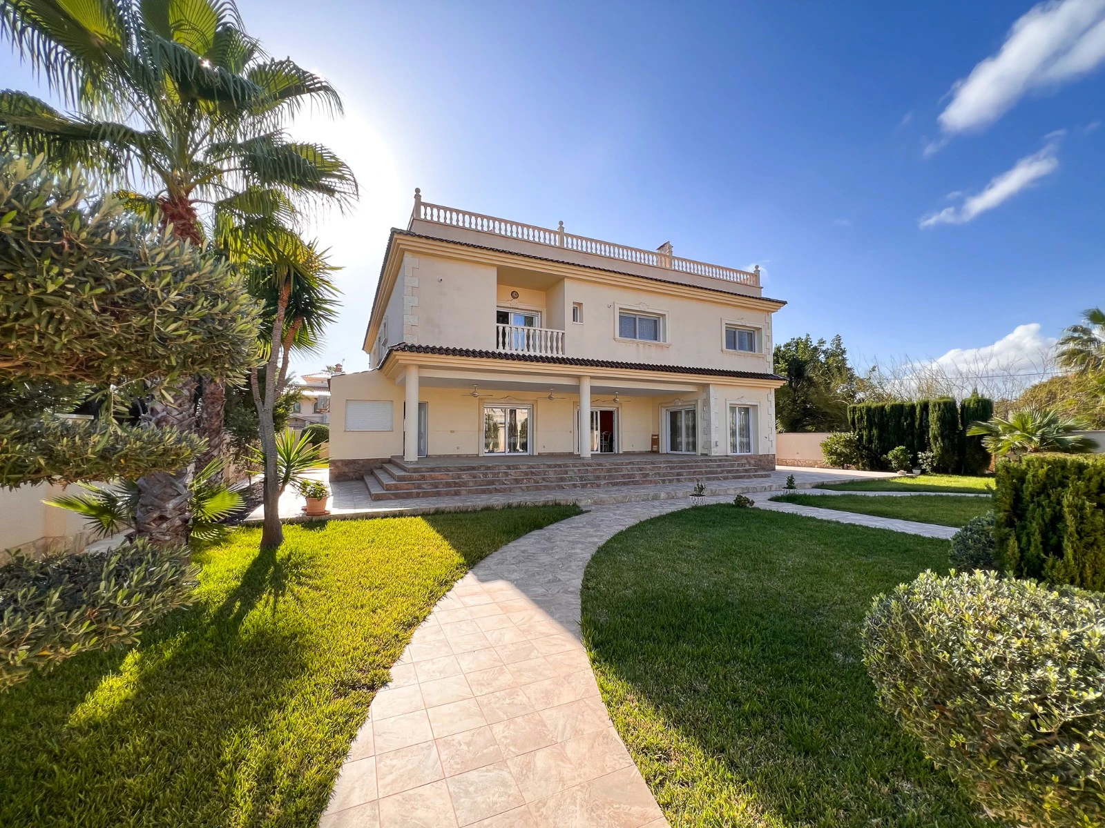 Villa for sale in Orihuela Costa