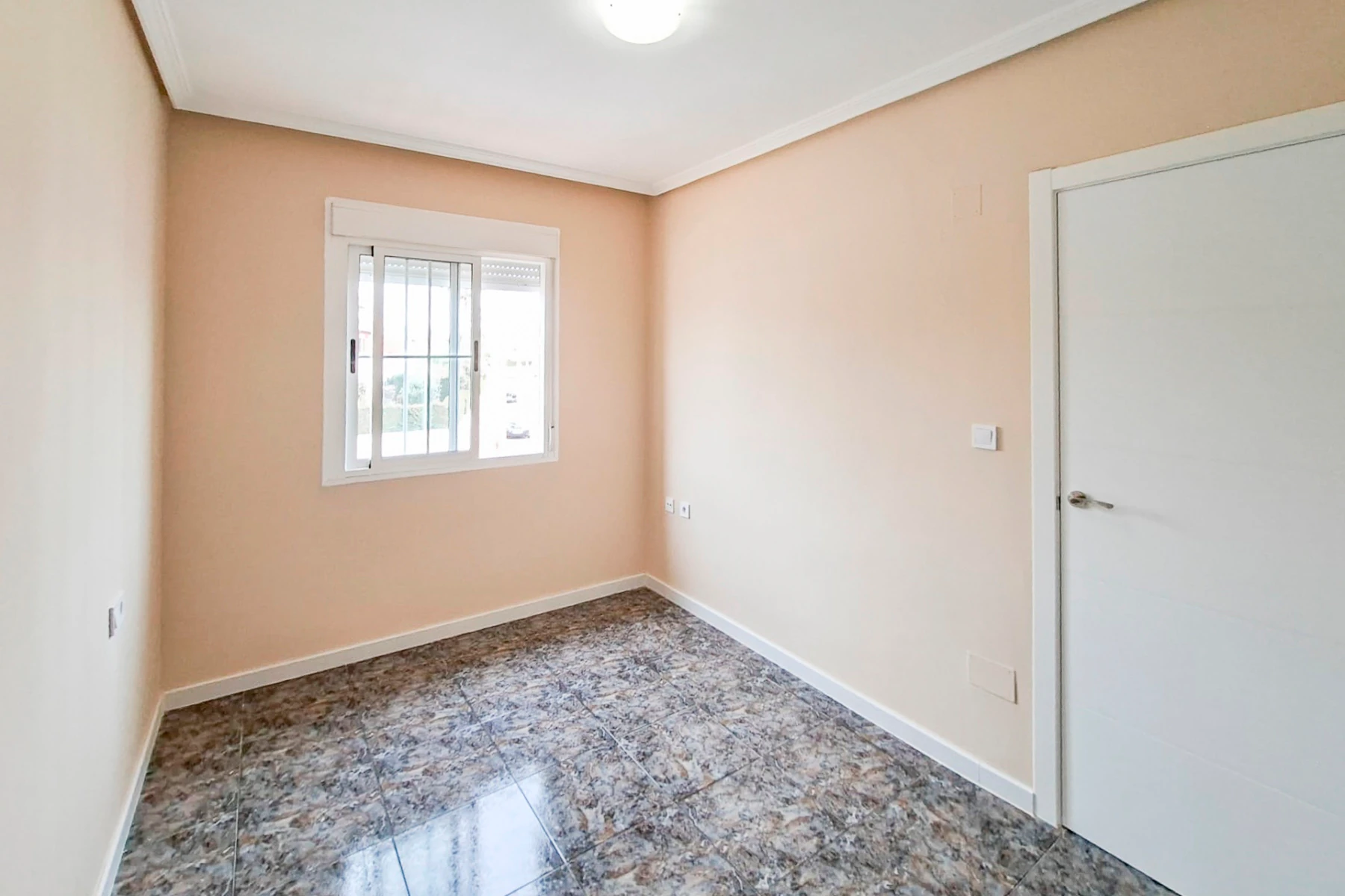 Bungalow for sale in Orihuela Costa