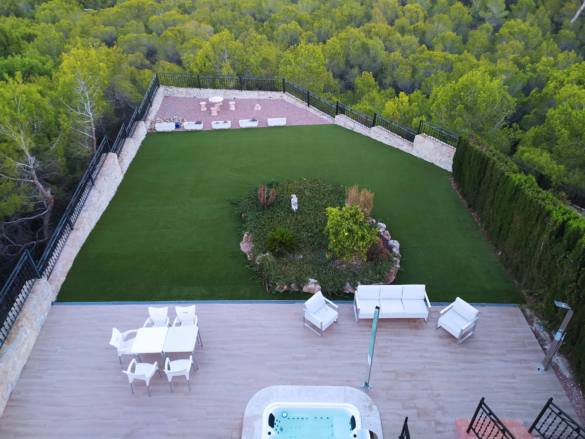 Villa for sale in San Miguel De Salinas