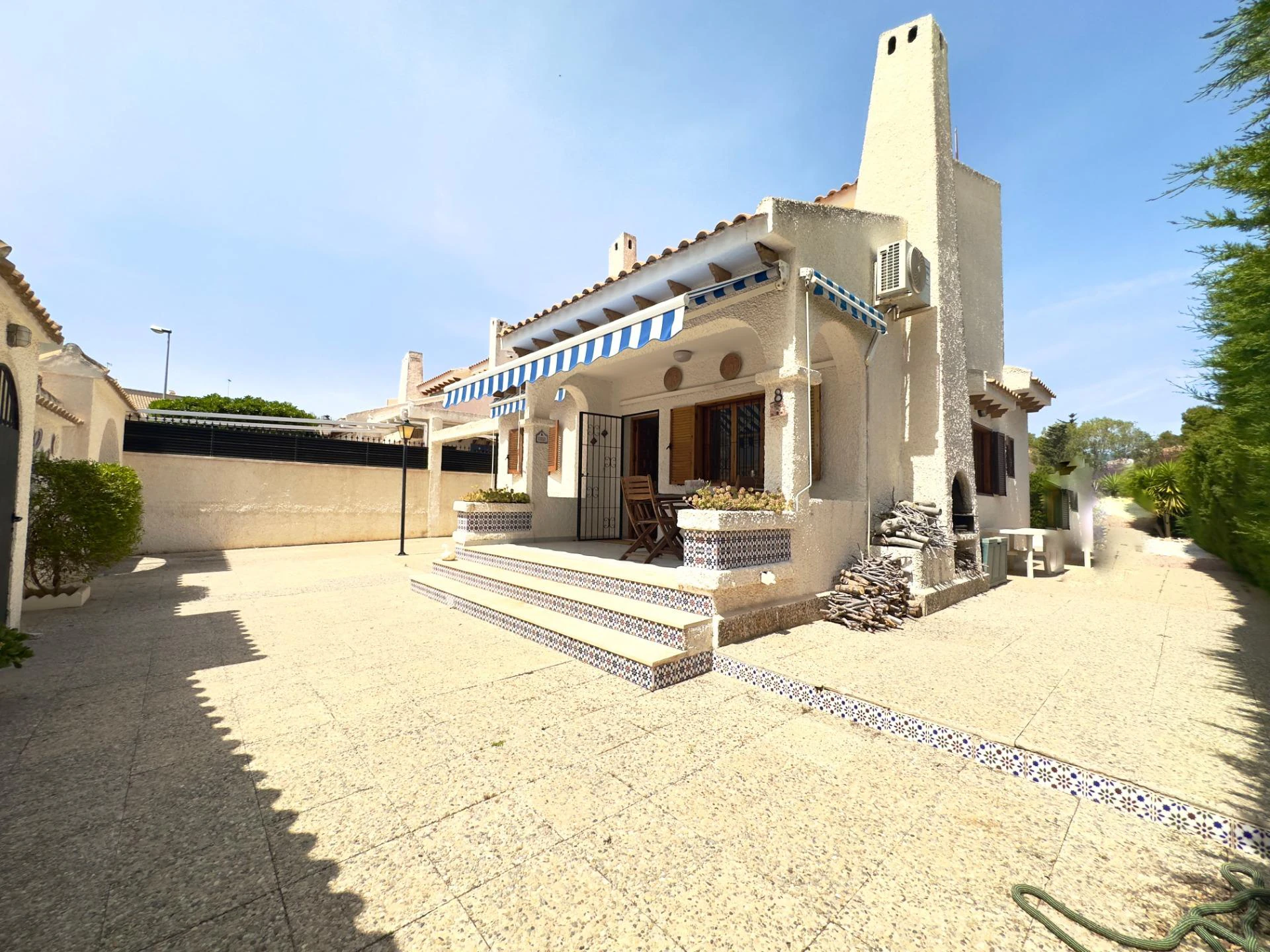 Villa à la vente à Orihuela Costa