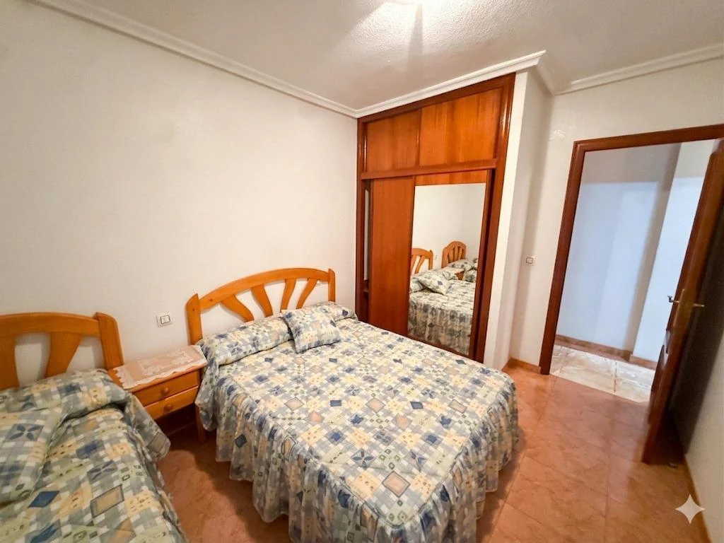 Opportunity 3 bedrooms/2 bathrooms SOUTH Playa del Cura