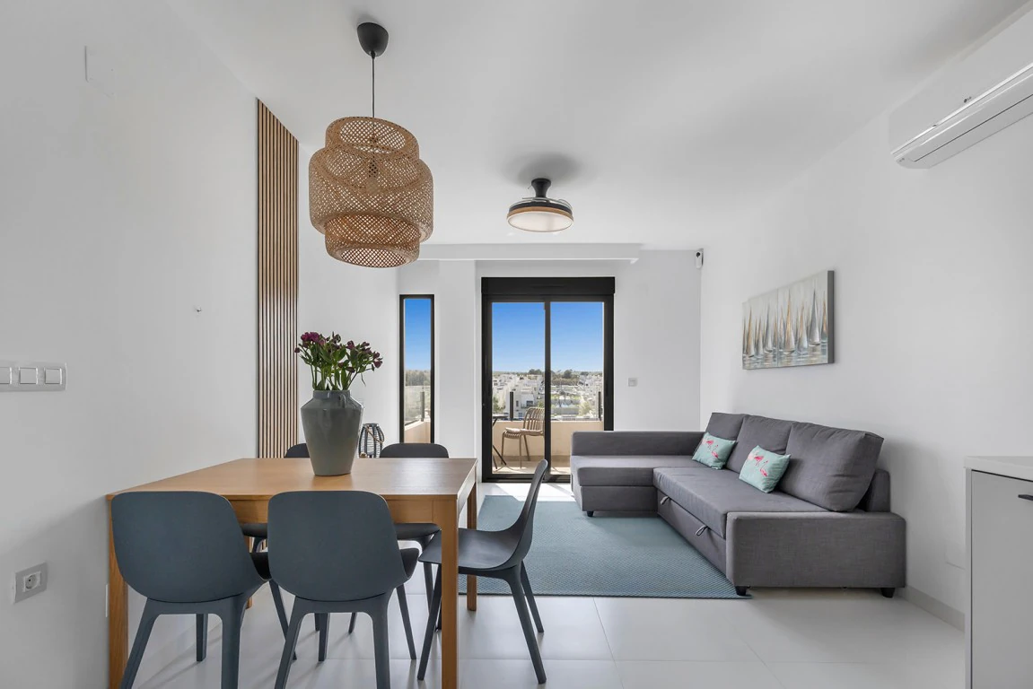 Flat for sale in San Miguel De Salinas