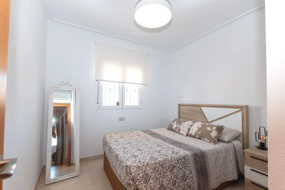 Flat for sale in Orihuela Costa