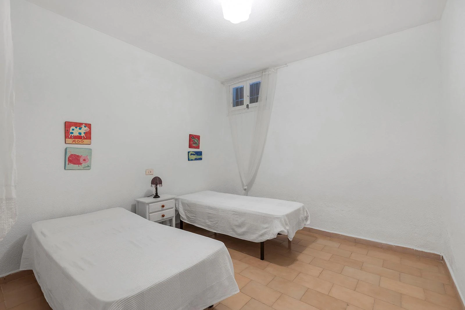Townhouse in Residencial Calas Blancas – 6 Bedrooms - Only 500m from Playa del Cura ️