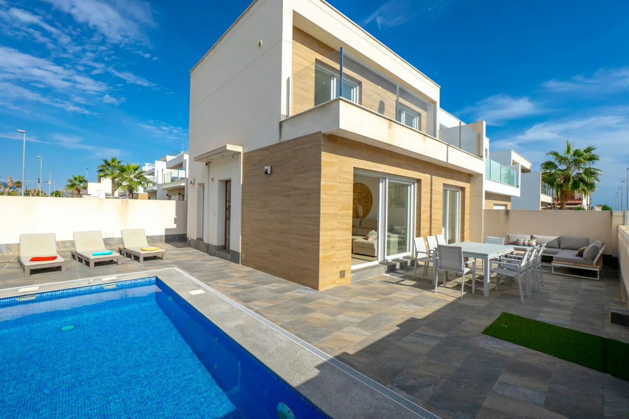 Villa zum verkauf in Pilar De La Horadada