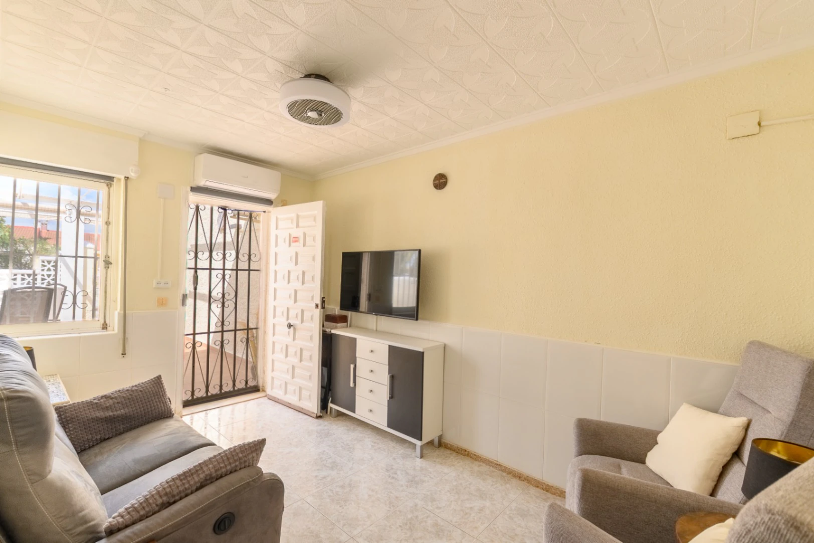 Bungalow for sale in Torrevieja