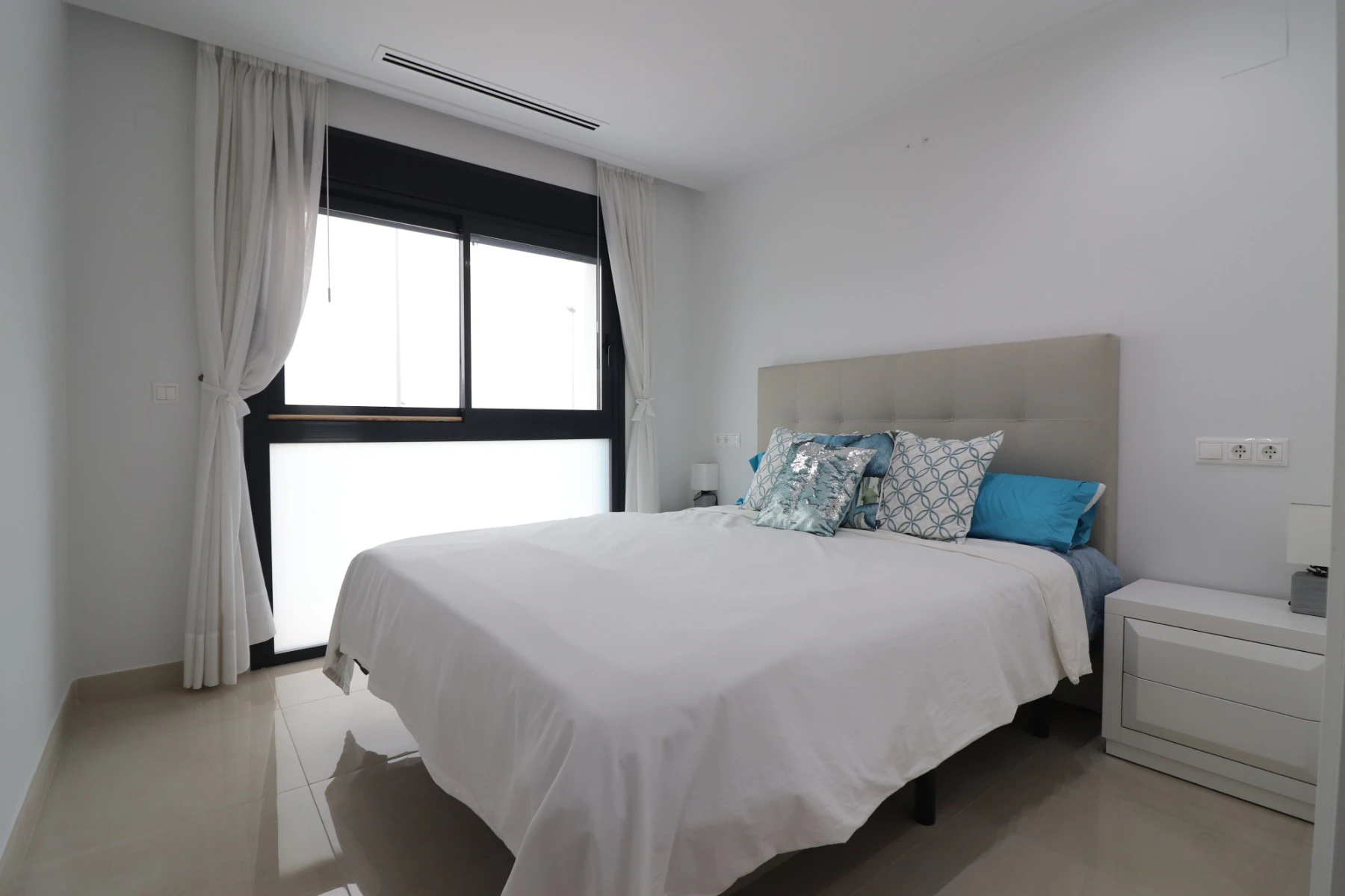 Villa for sale in Benijofar
