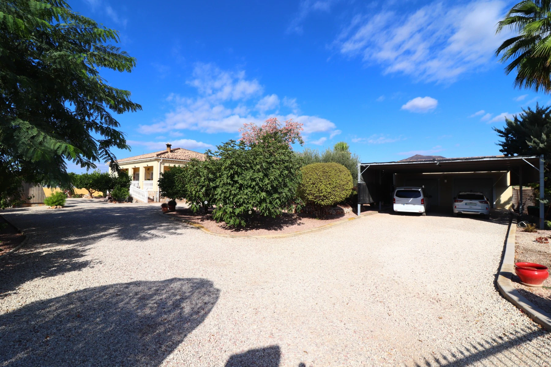 Country house for sale in Orihuela