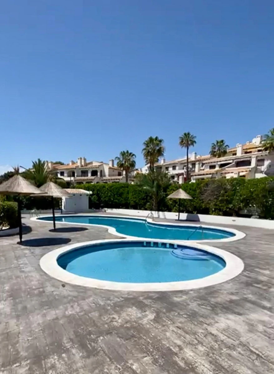 Terraced house for sale in Orihuela Costa