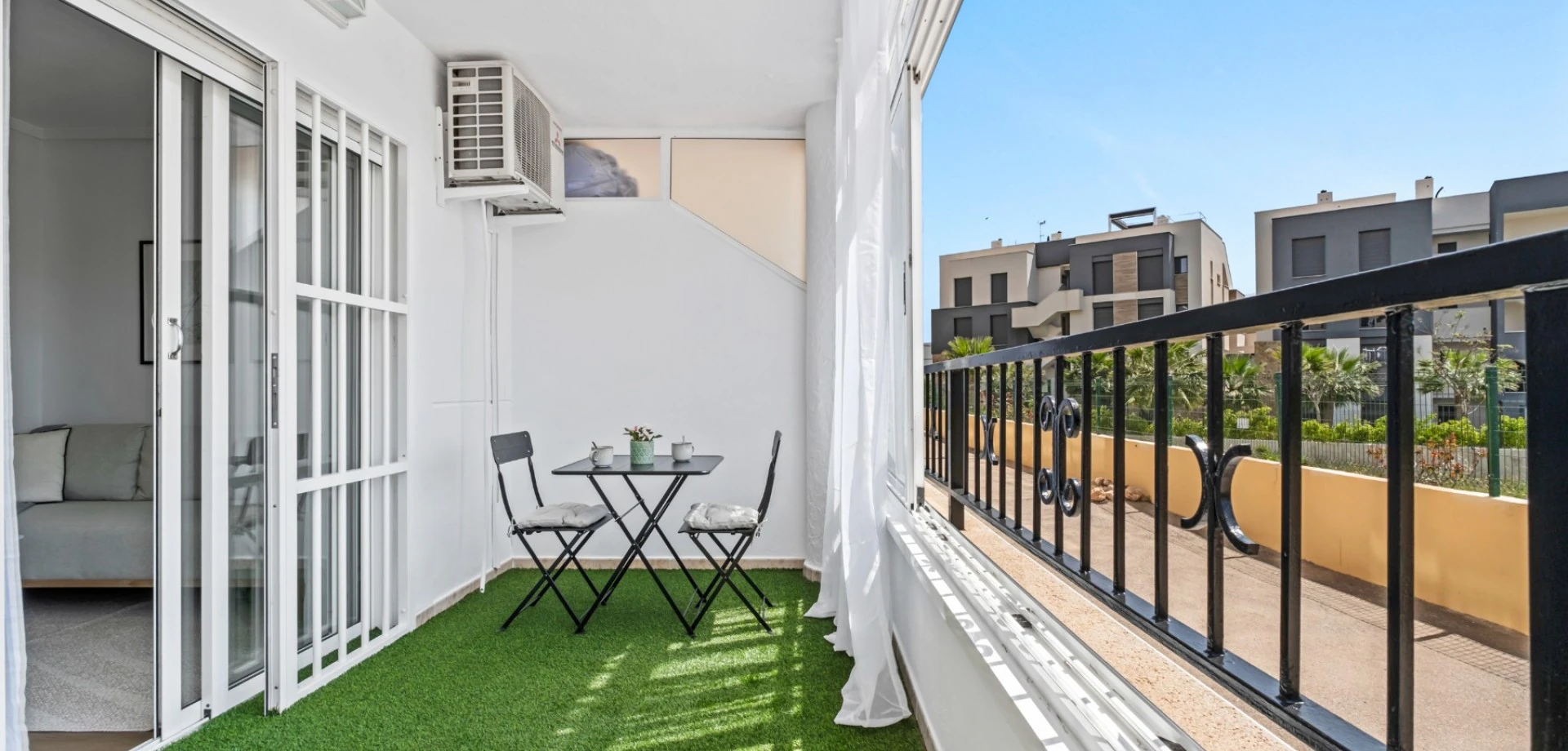 Flat for sale in Orihuela Costa
